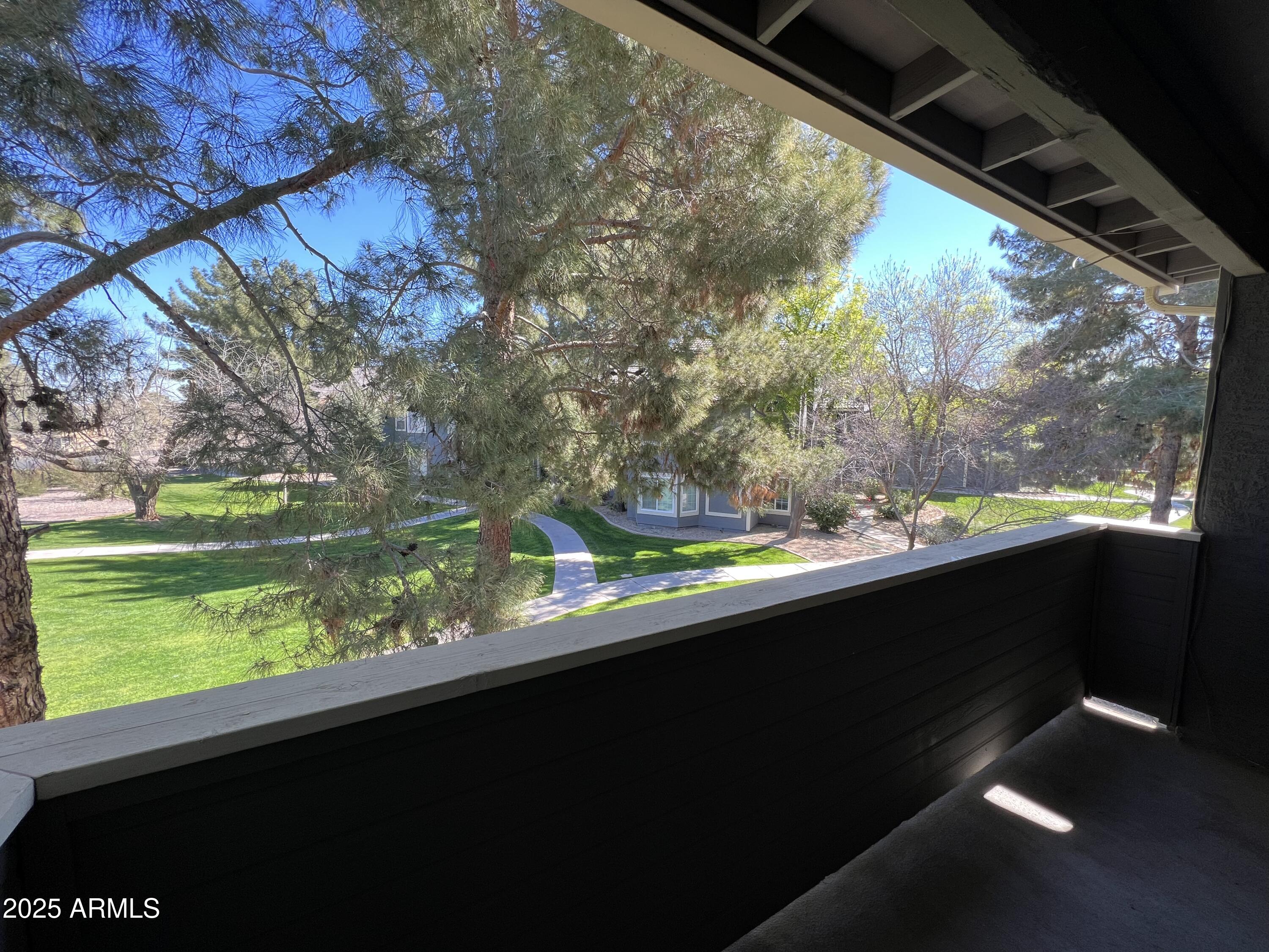 255 S KYRENE Road 231