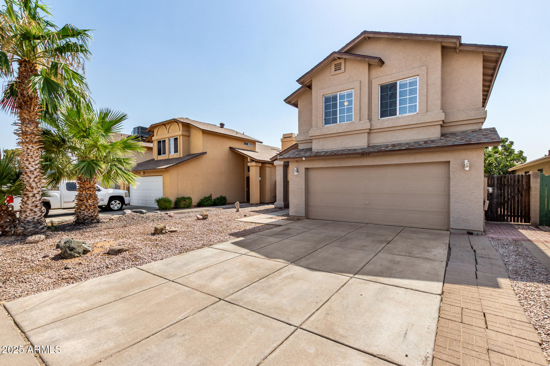Homes 2 19832 N 36TH Drive