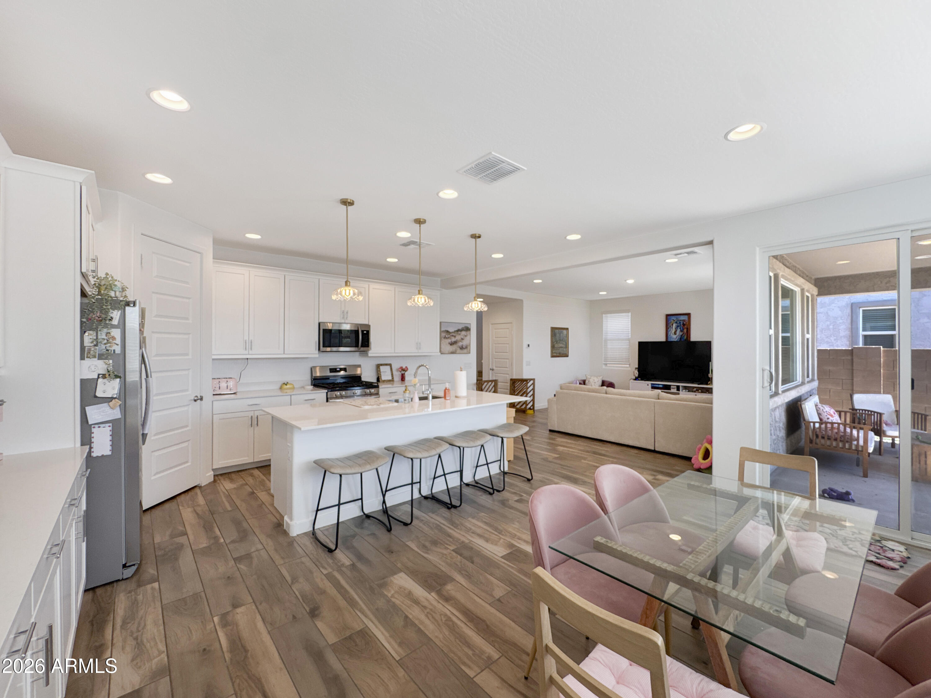 8327 E PETUNIA Avenue