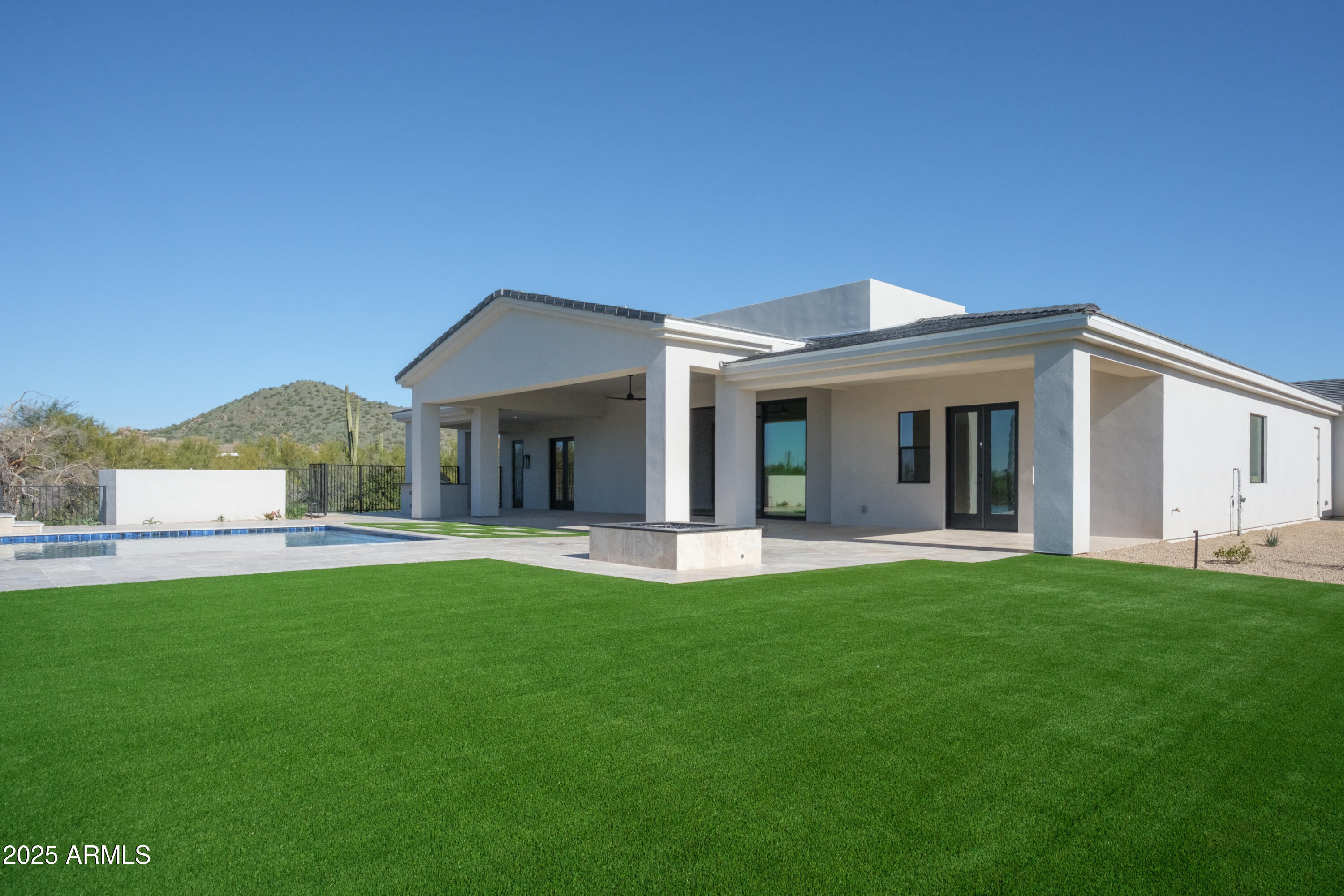 7926 E Morning Vista Lane