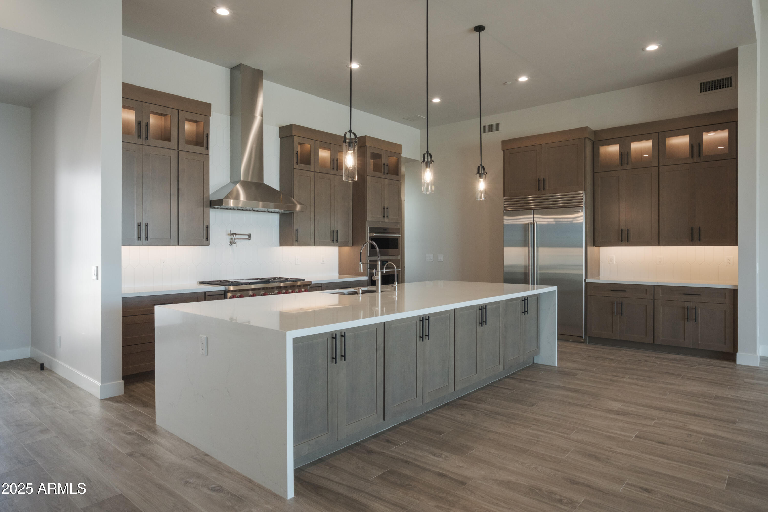 7926 E Morning Vista Lane