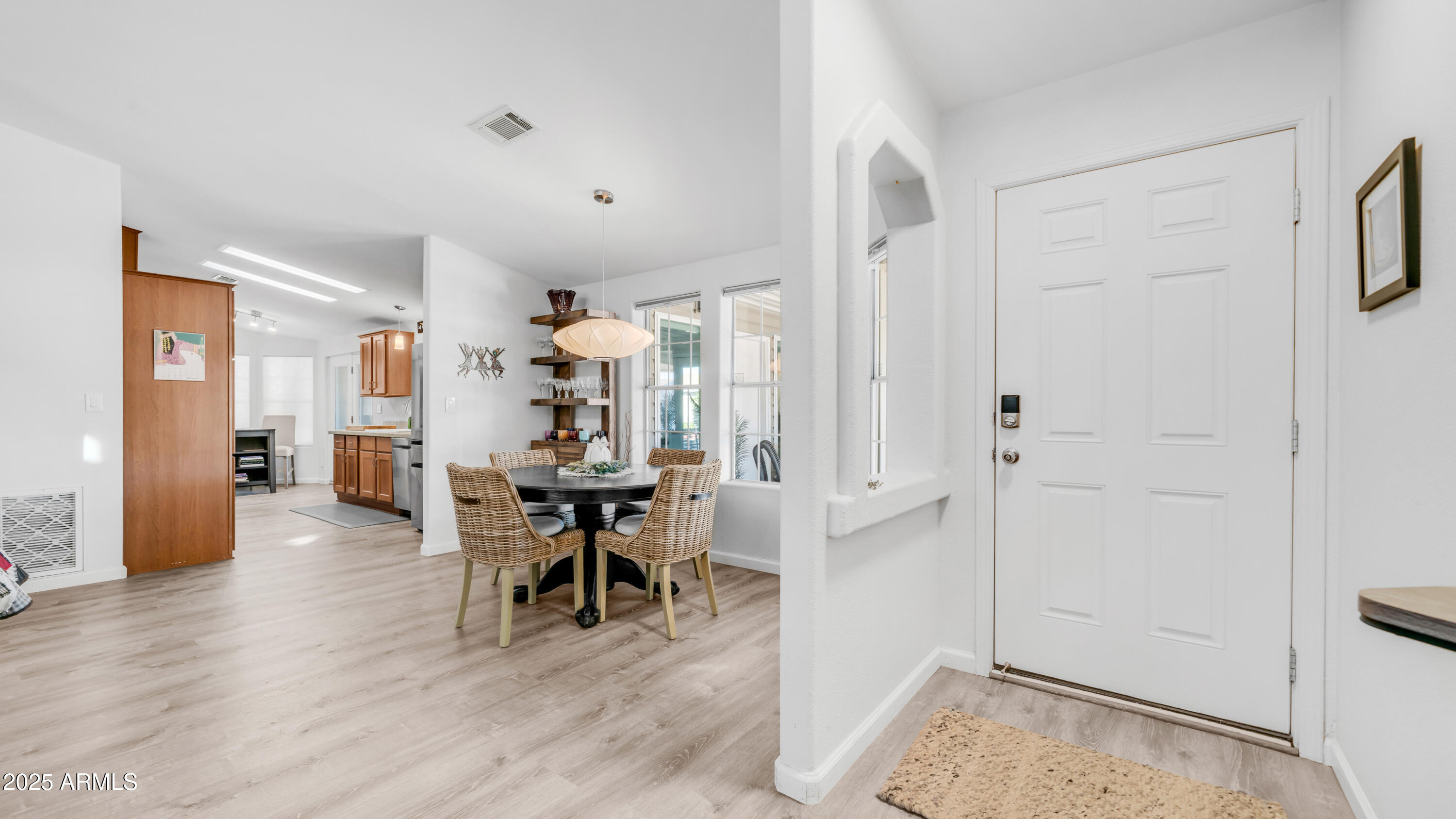 2550 S Ellsworth Road 751