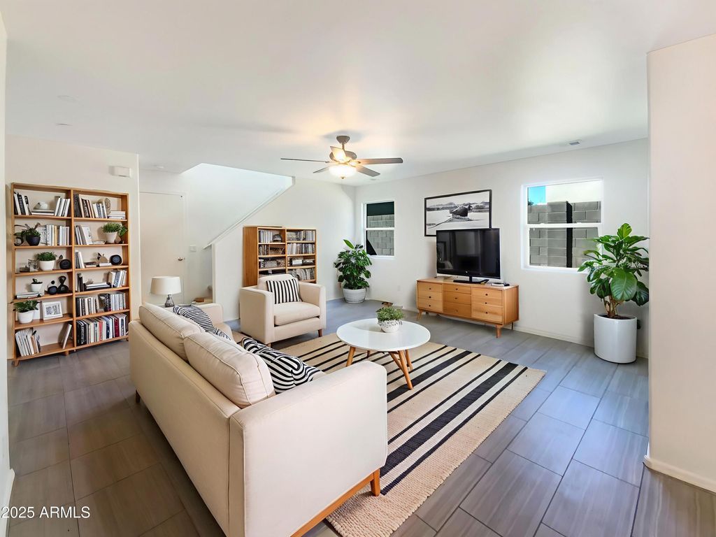 Photo of 1820 W Expressman Street, Apache Junction, AZ 85120 (MLS # 6913726)