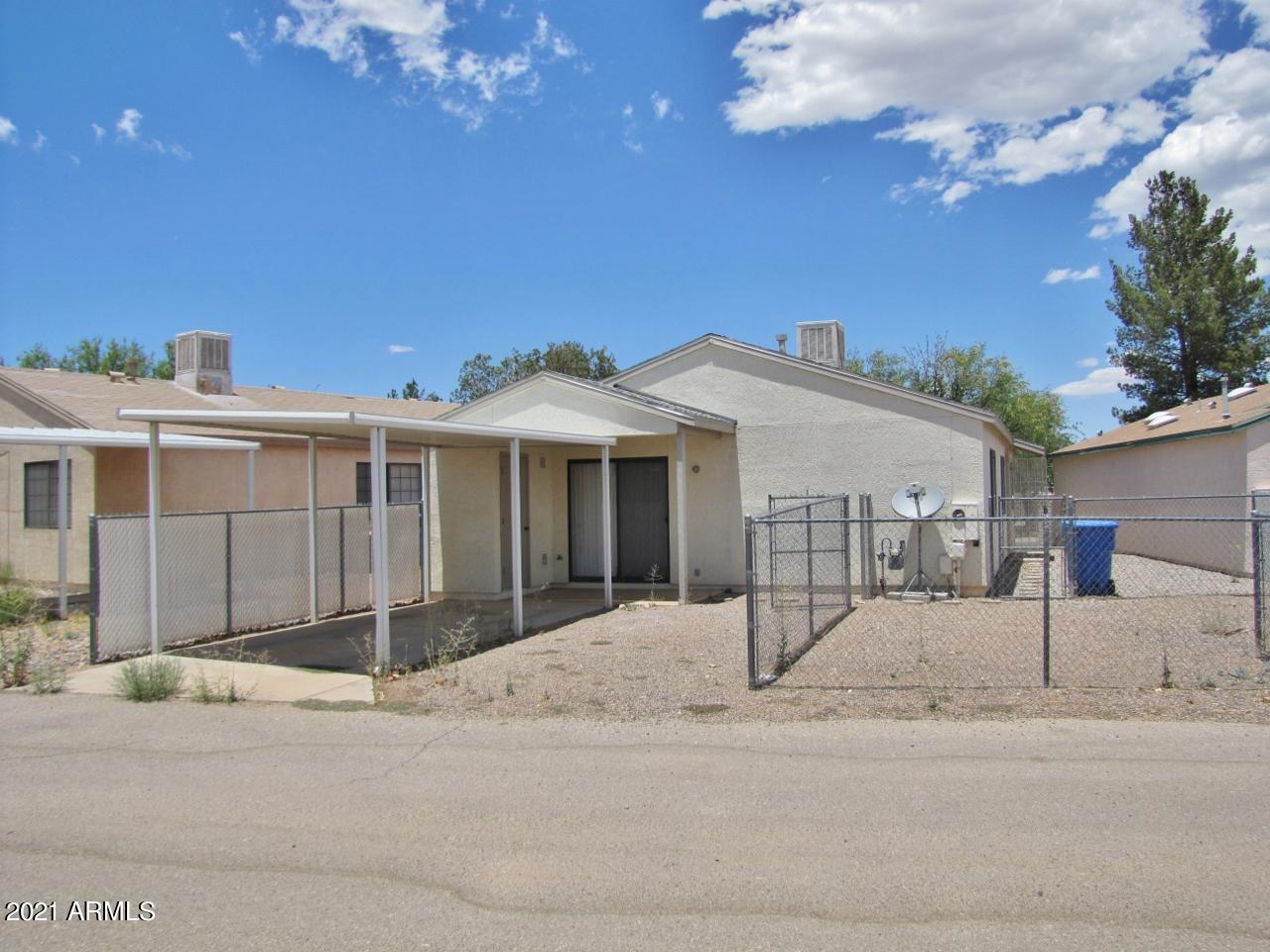 DESERT SHADOWS - Residential Lease