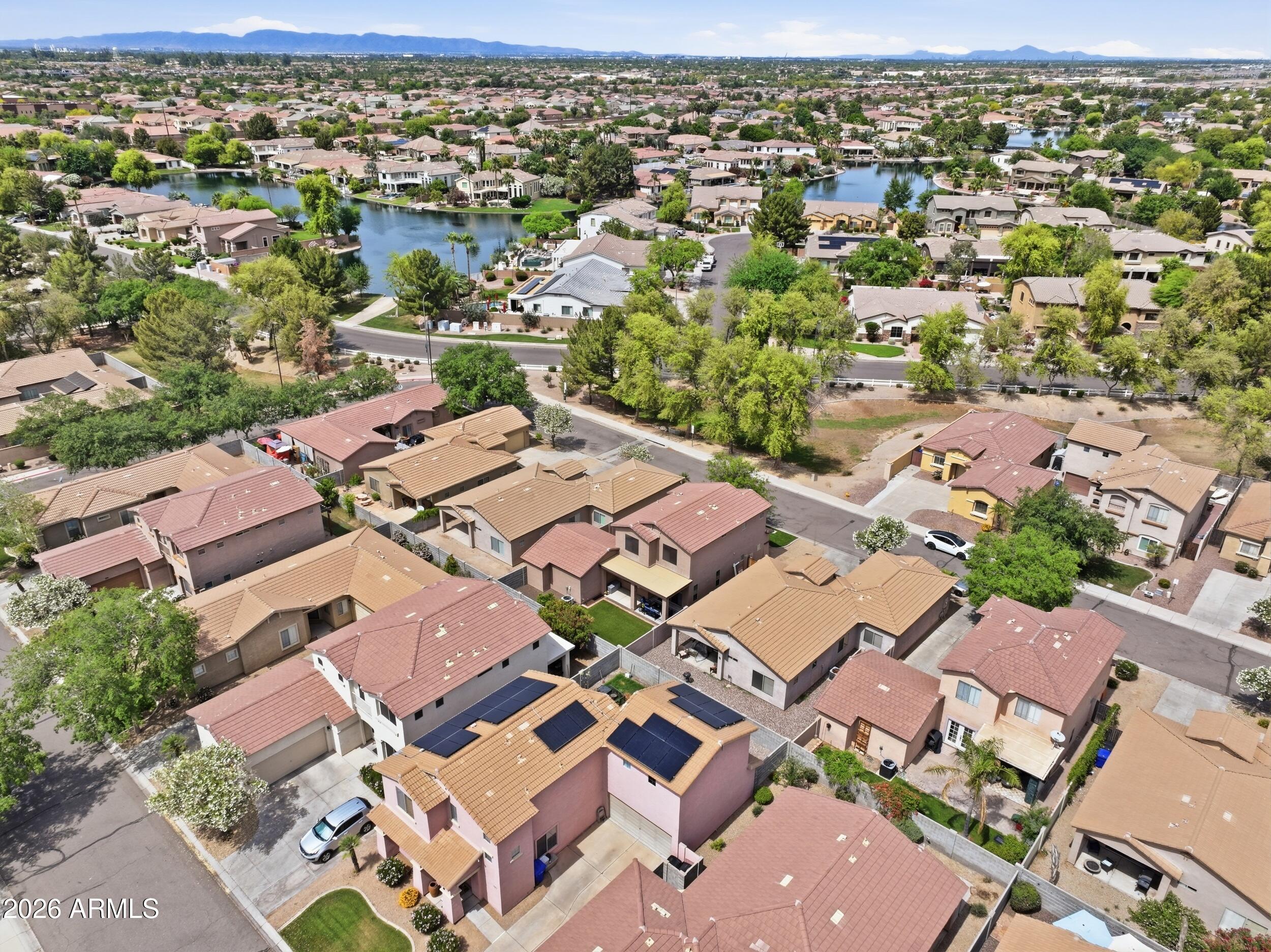 529 E SAN CARLOS Way