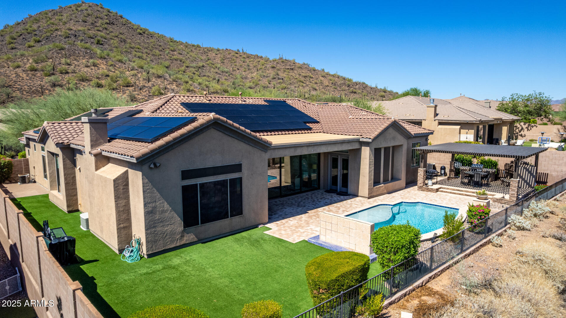 42041 N MOUNTAIN COVE Drive