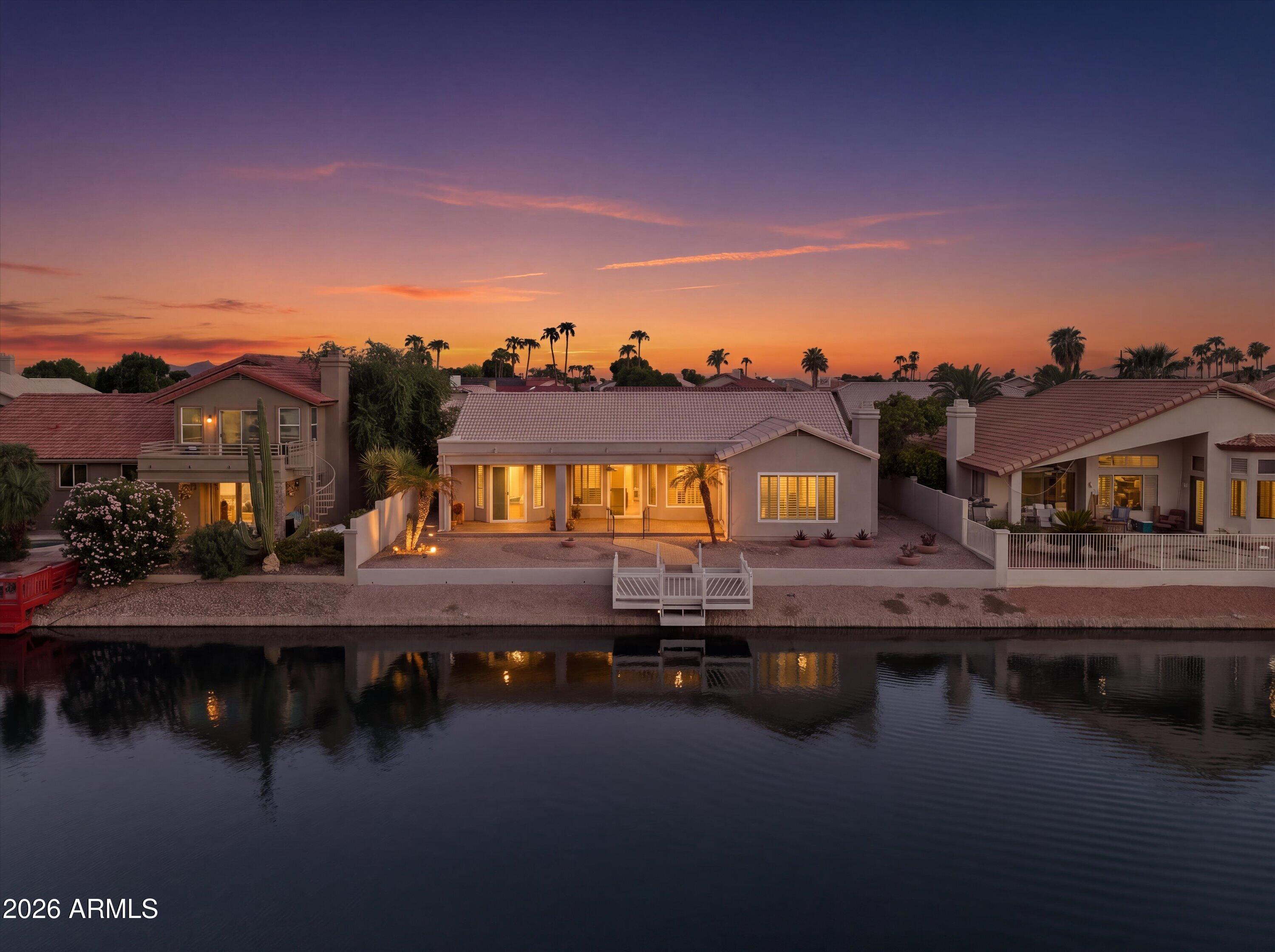 5546 W LONE CACTUS Drive