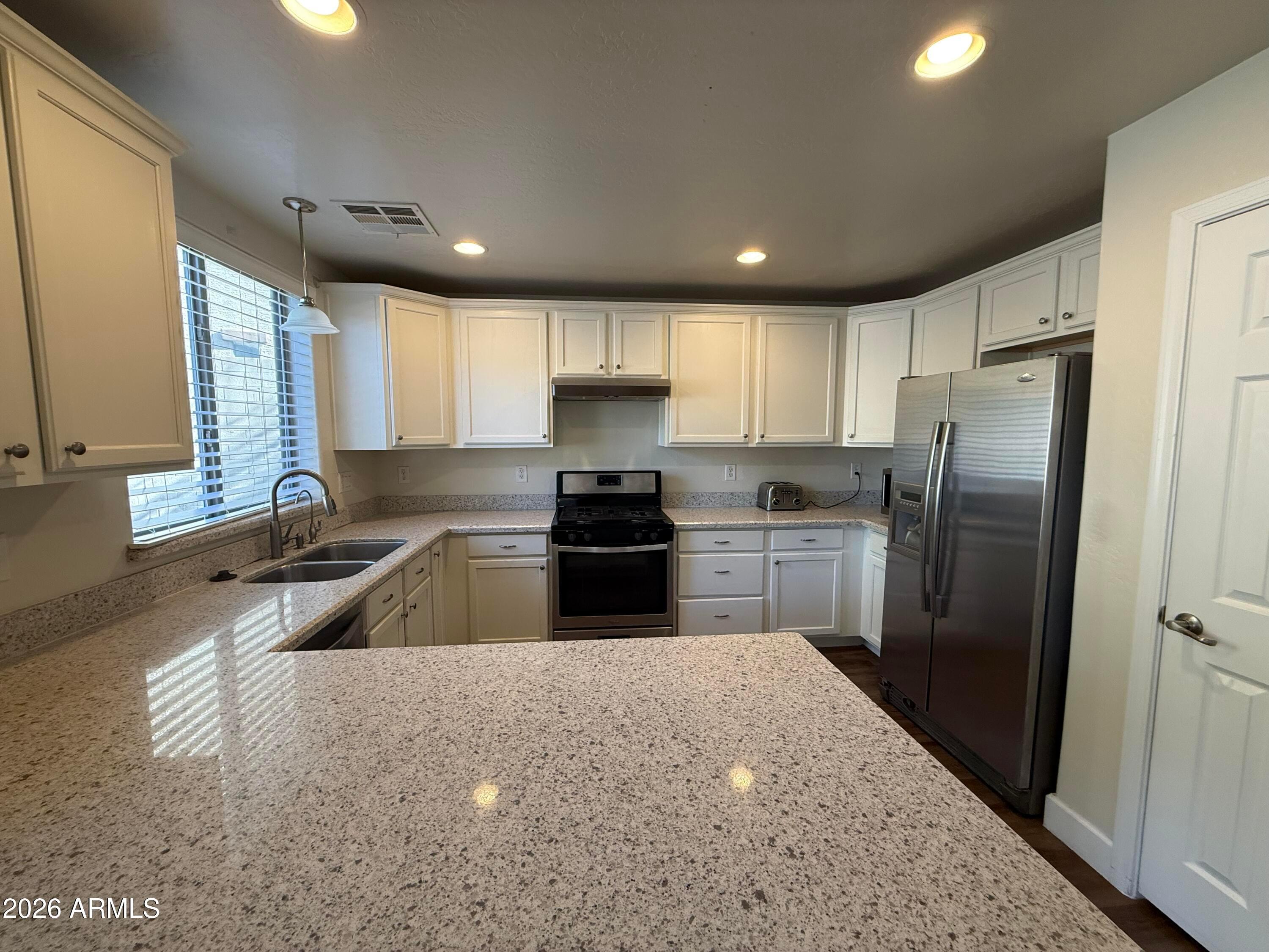 2408 W Skinner Drive