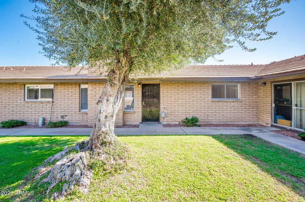 Photo of 2015 E Southern Avenue #14, Tempe, AZ 85282 (MLS # 6982941)