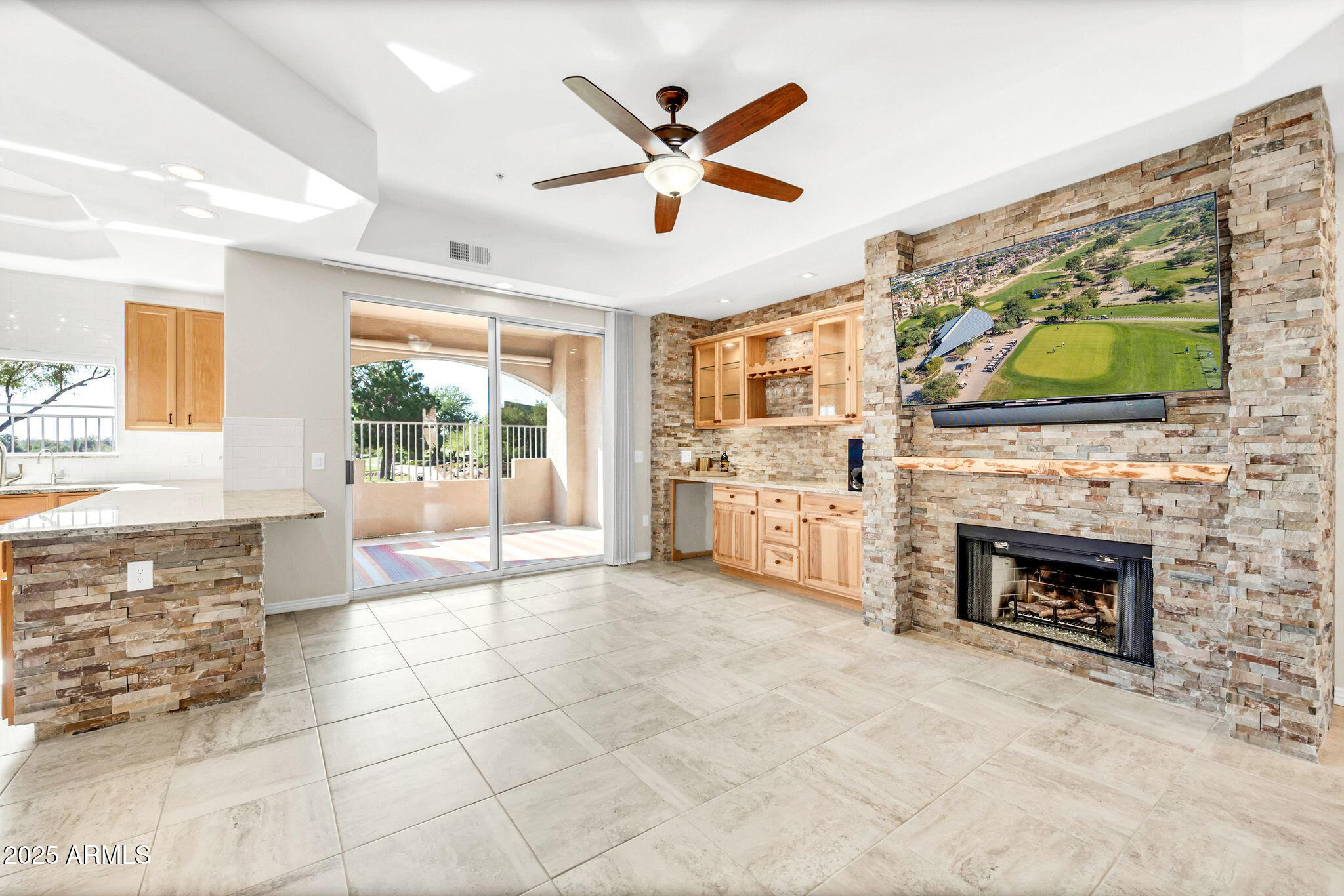 8245 E BELL Road 123