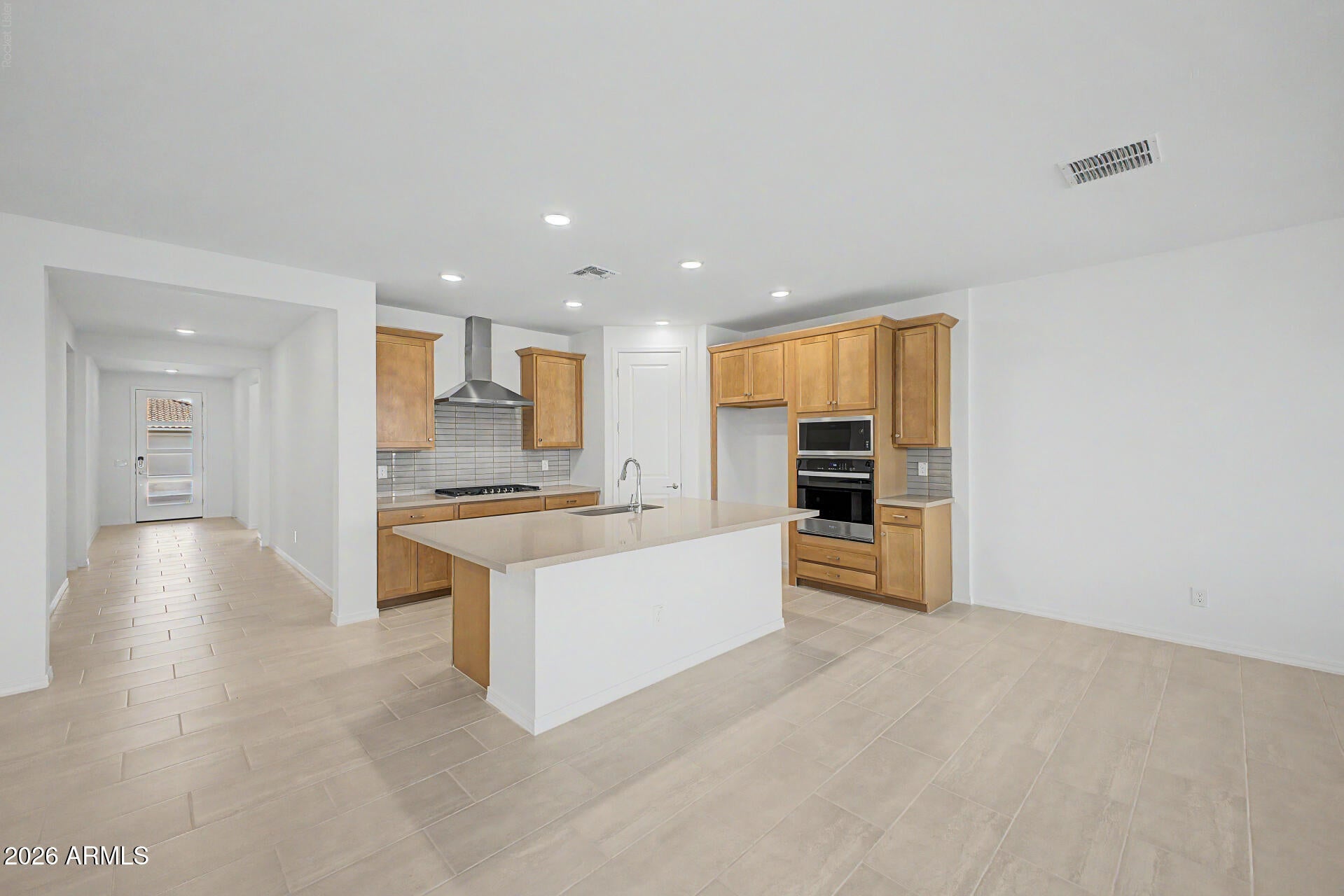 19416 W LOMA Lane