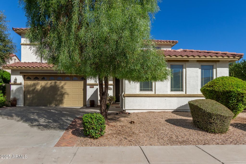 Photo of 1634 W Pelican Court, Chandler, AZ 85286 (MLS # 6935399)