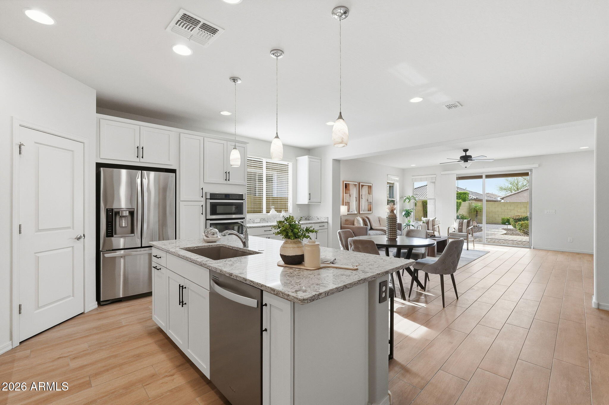 6418 W MADRE DEL ORO Drive 6418