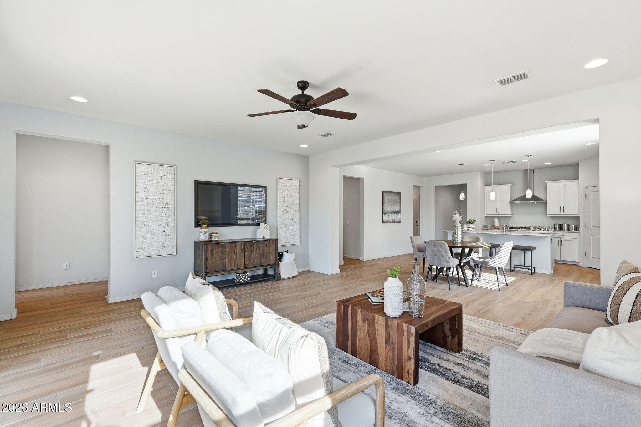 6418 W MADRE DEL ORO Drive 6418