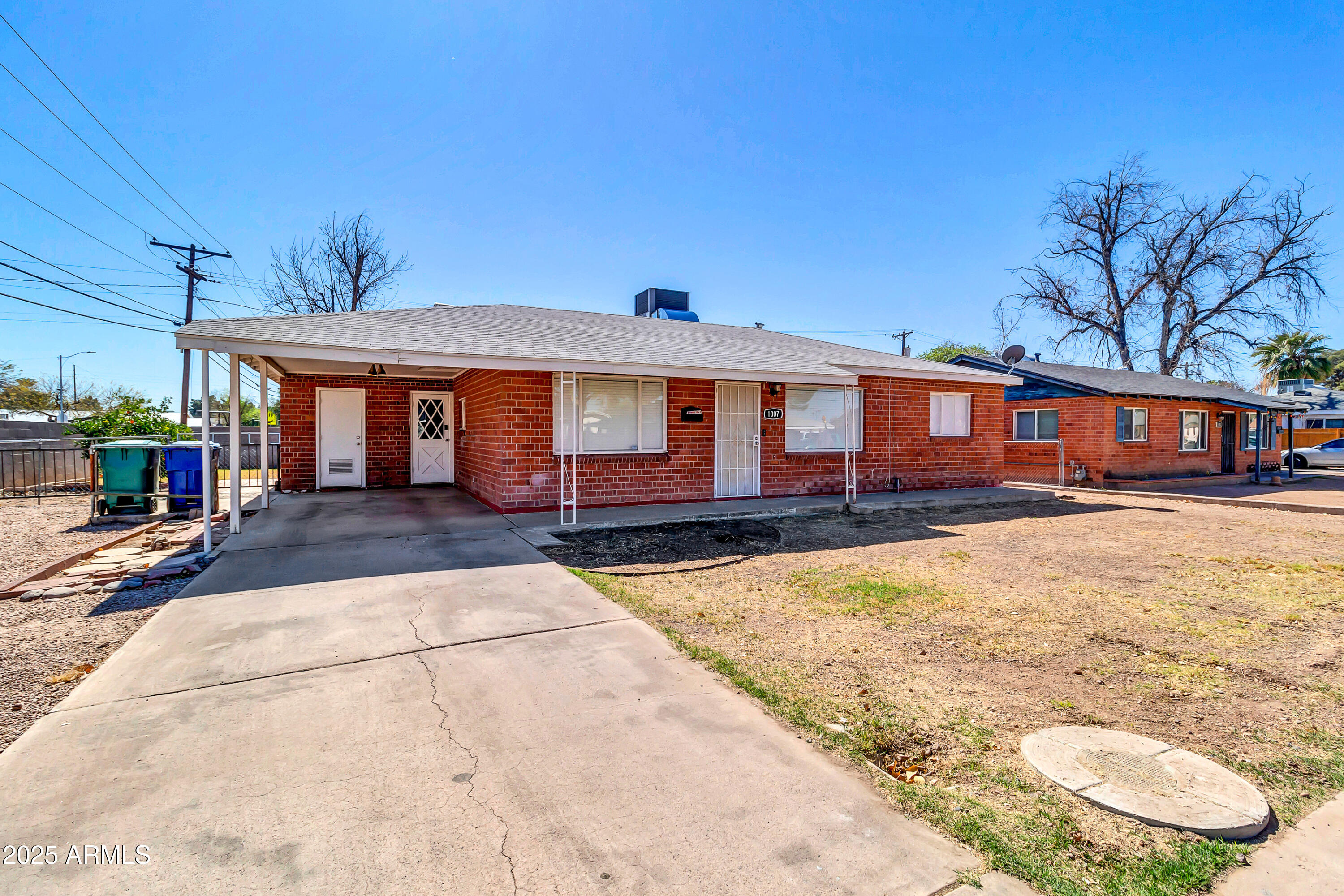 1007 W 5TH Street