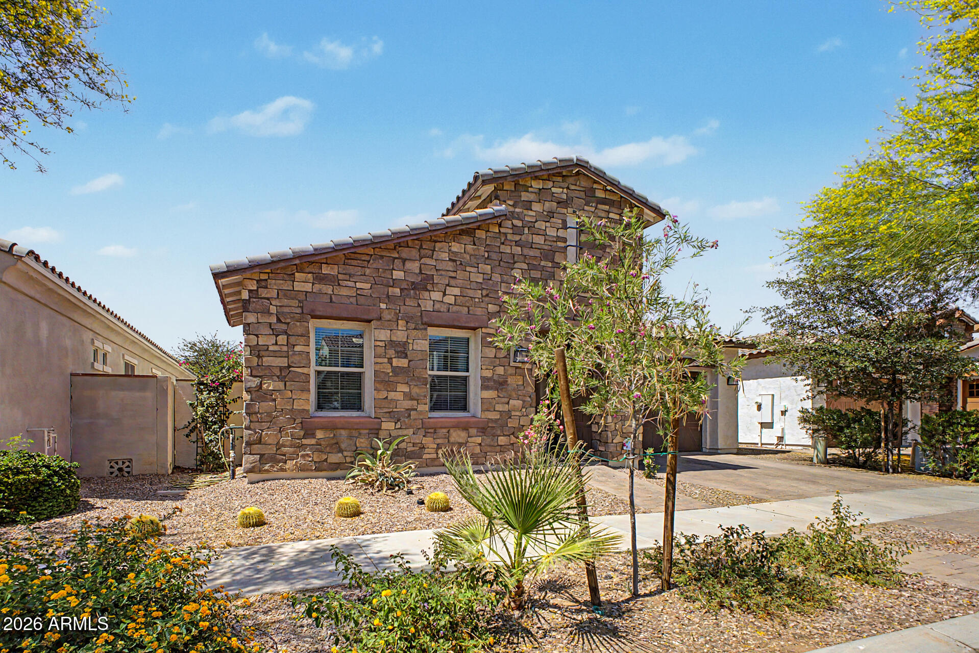 10210 E STEALTH Avenue