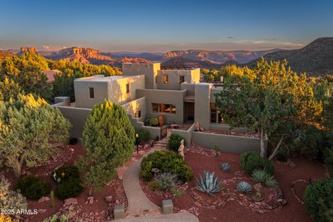 155 LINDA VISTA -- Sedona AZ 86336