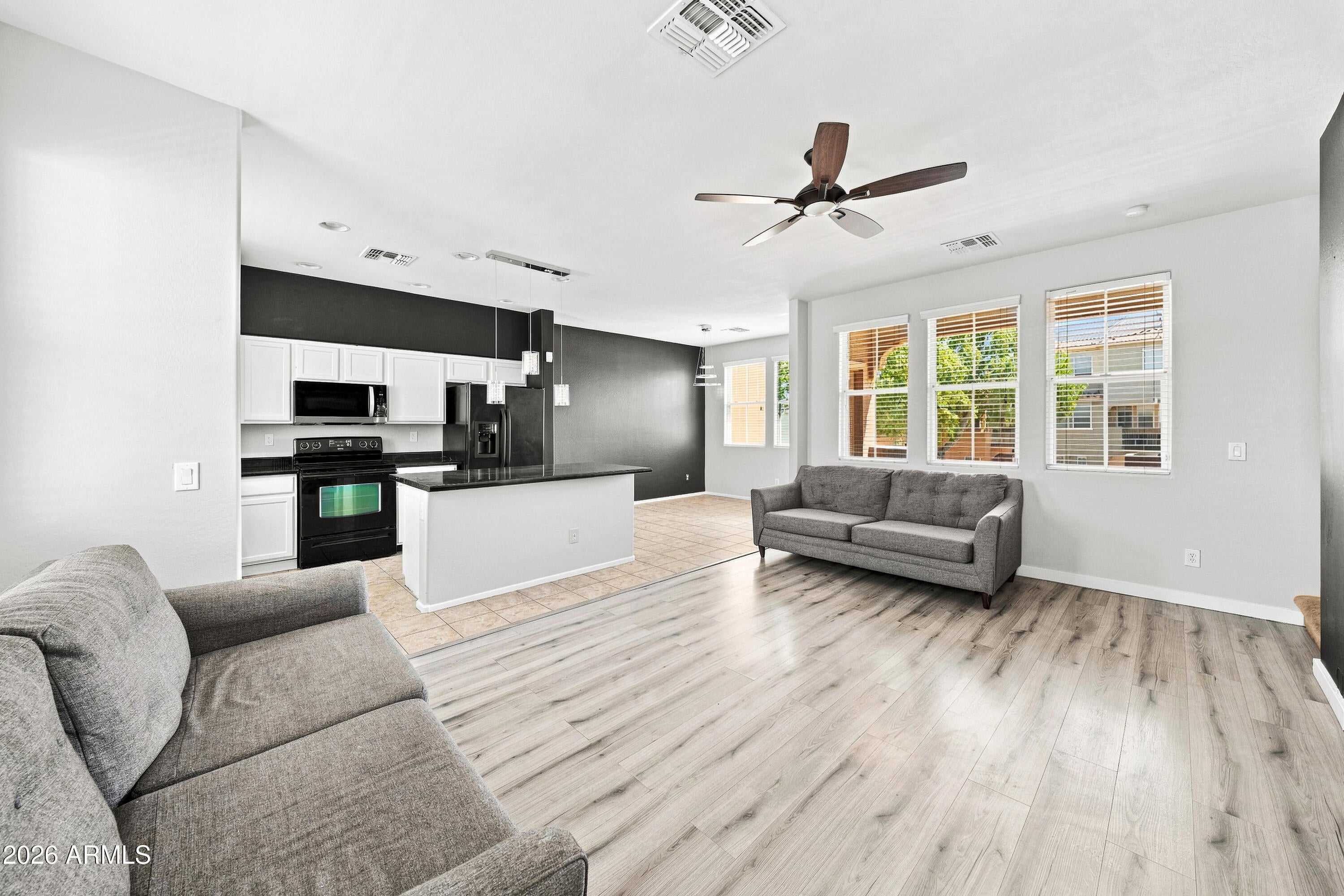 2012 N 78TH Glen
