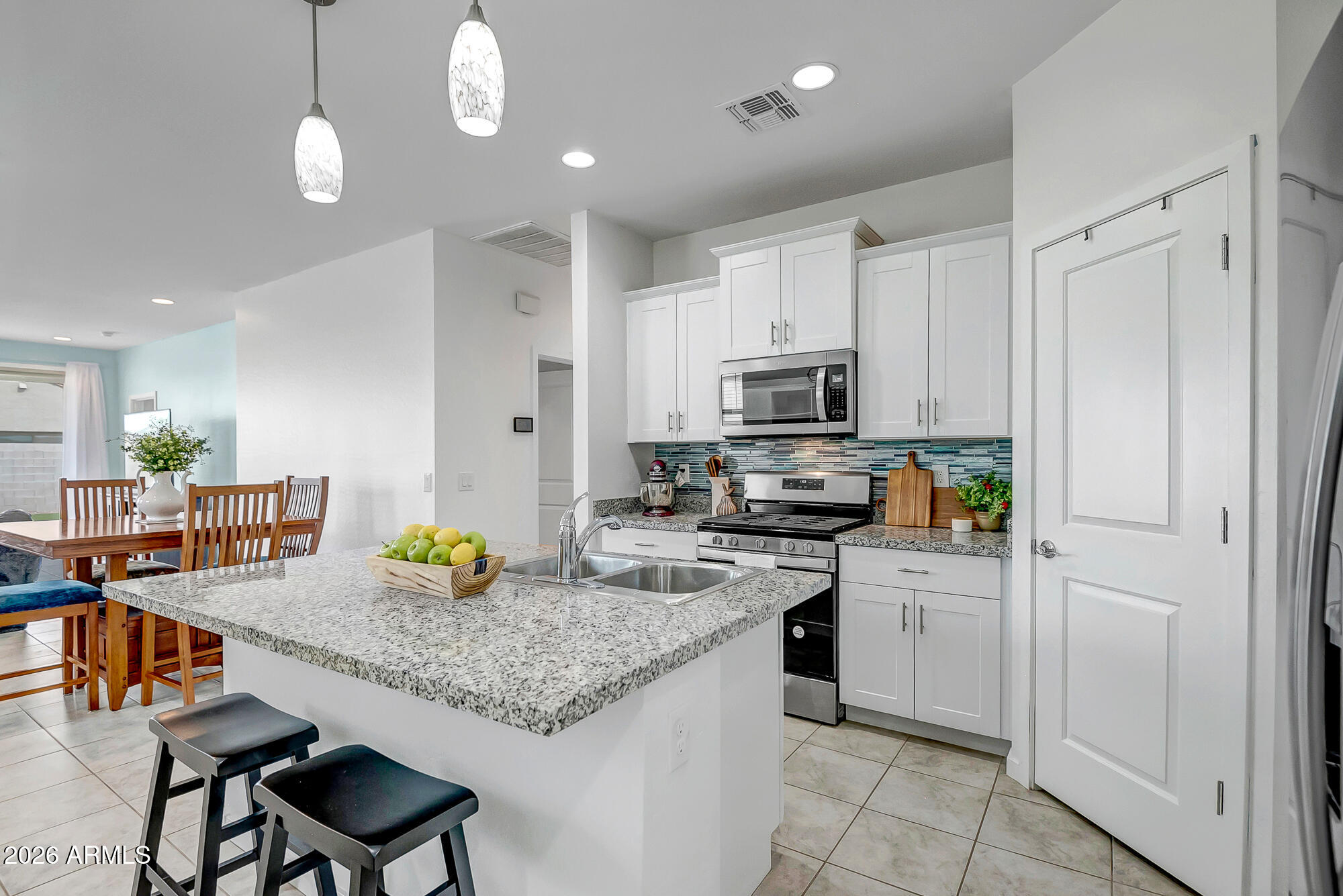 3754 E HAFLINGER Road