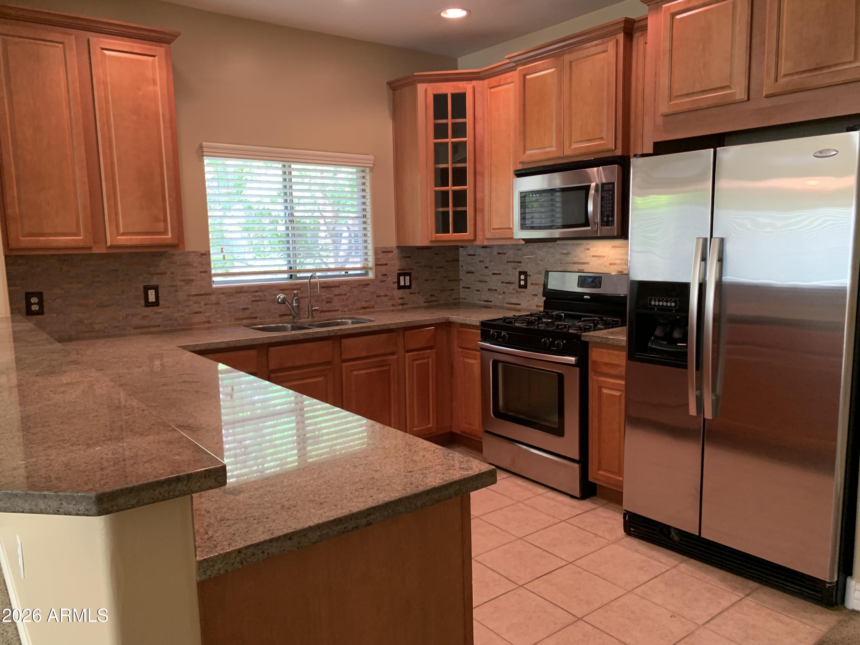 5450 E DEER VALLEY Drive 1198