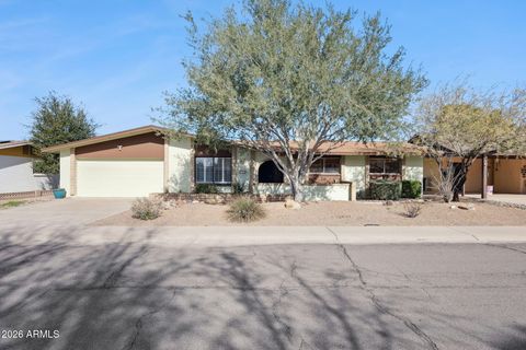 1932 E LOMA VISTA Drive E Tempe AZ 85282