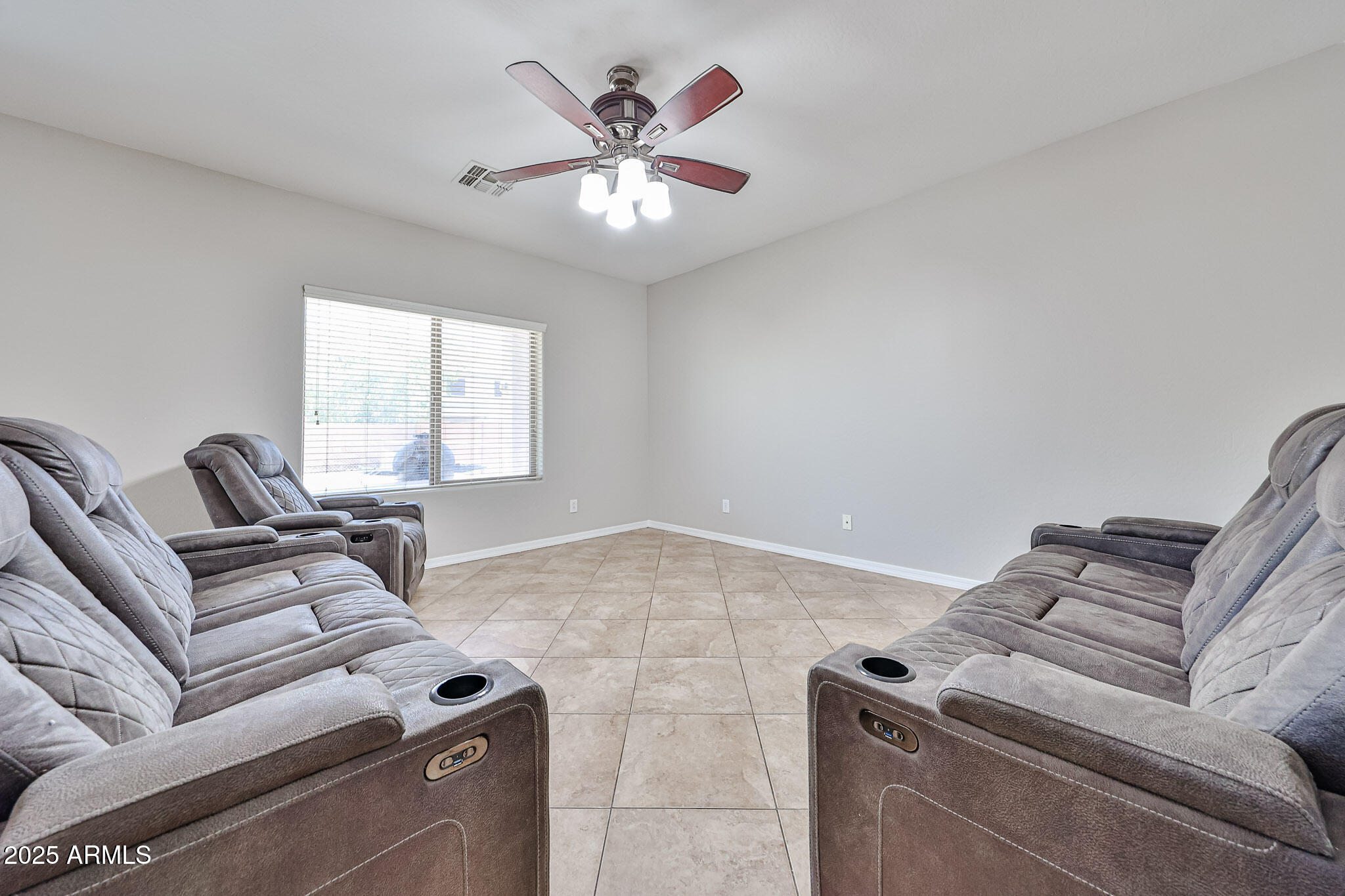 30263 W CRITTENDEN Lane