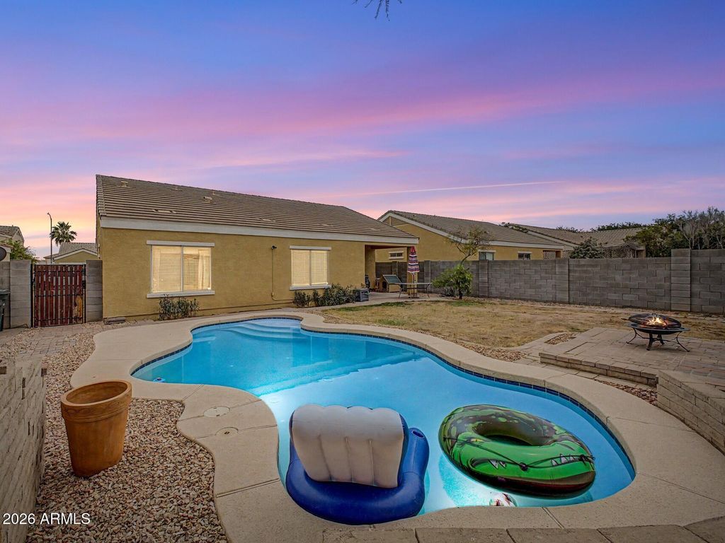 Photo of 12074 W Dreyfus Drive, El Mirage, AZ 85335 (MLS # 7016043)