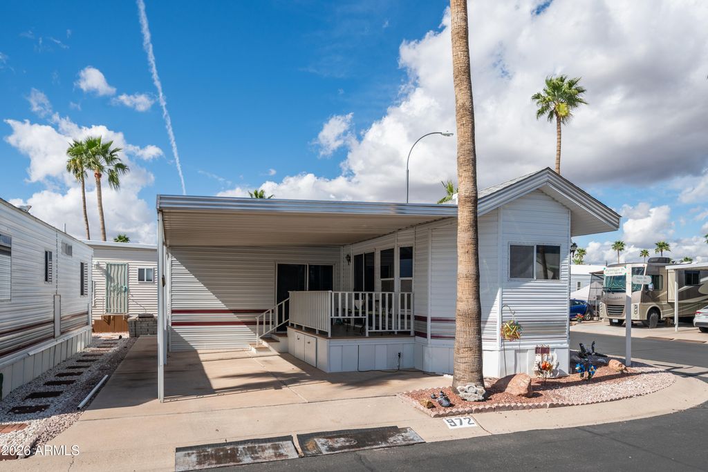 Photo of 972 Oxide Drive #972, Apache Junction, AZ 85119 (MLS # 6987050)