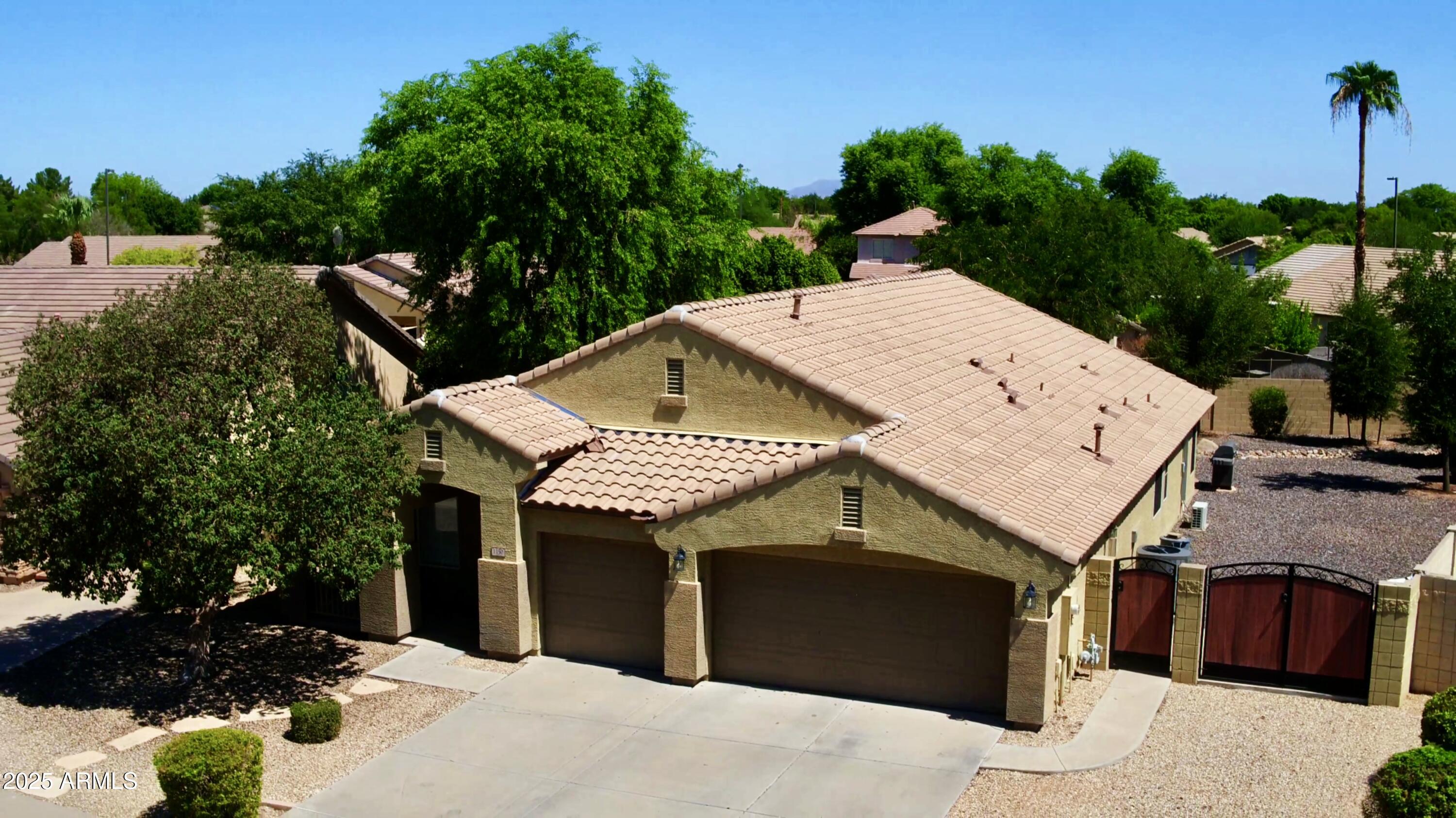 1150 E MORGAN Court