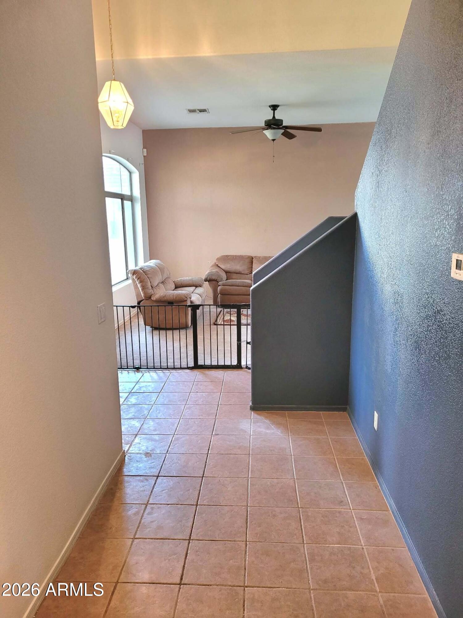 10405 W PRIMROSE Drive