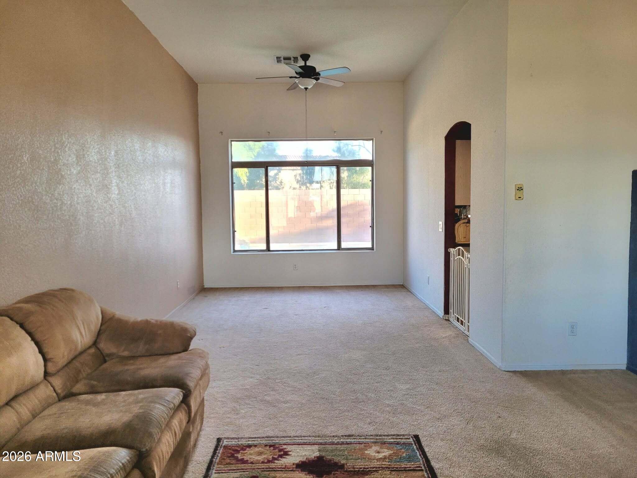 10405 W PRIMROSE Drive