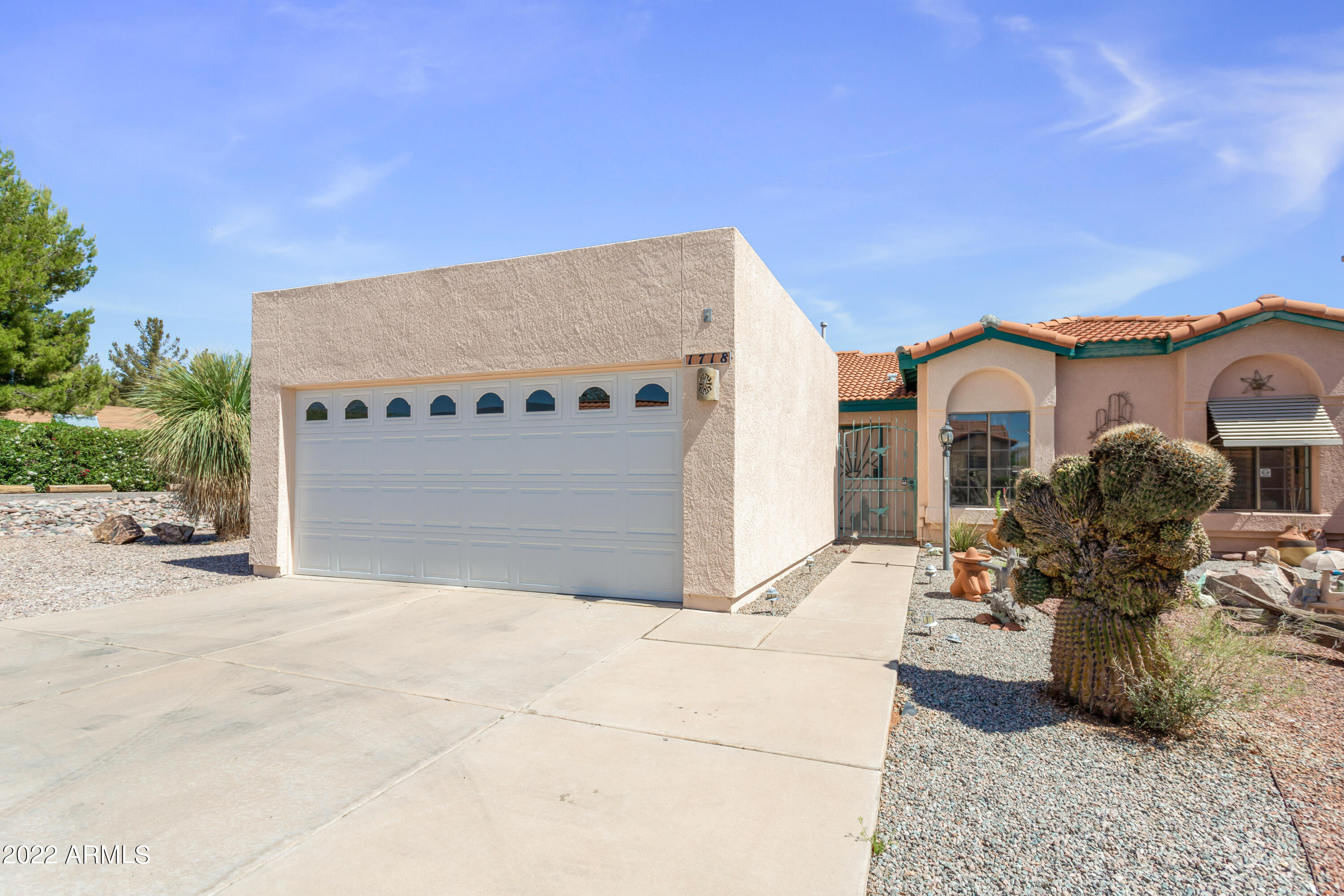 CASA BLANCA - Residential