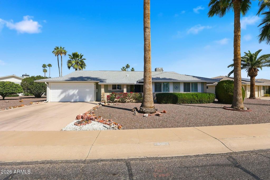 Photo of 10402 W Wininger Circle, Sun City, AZ 85351 (MLS # 7002919)