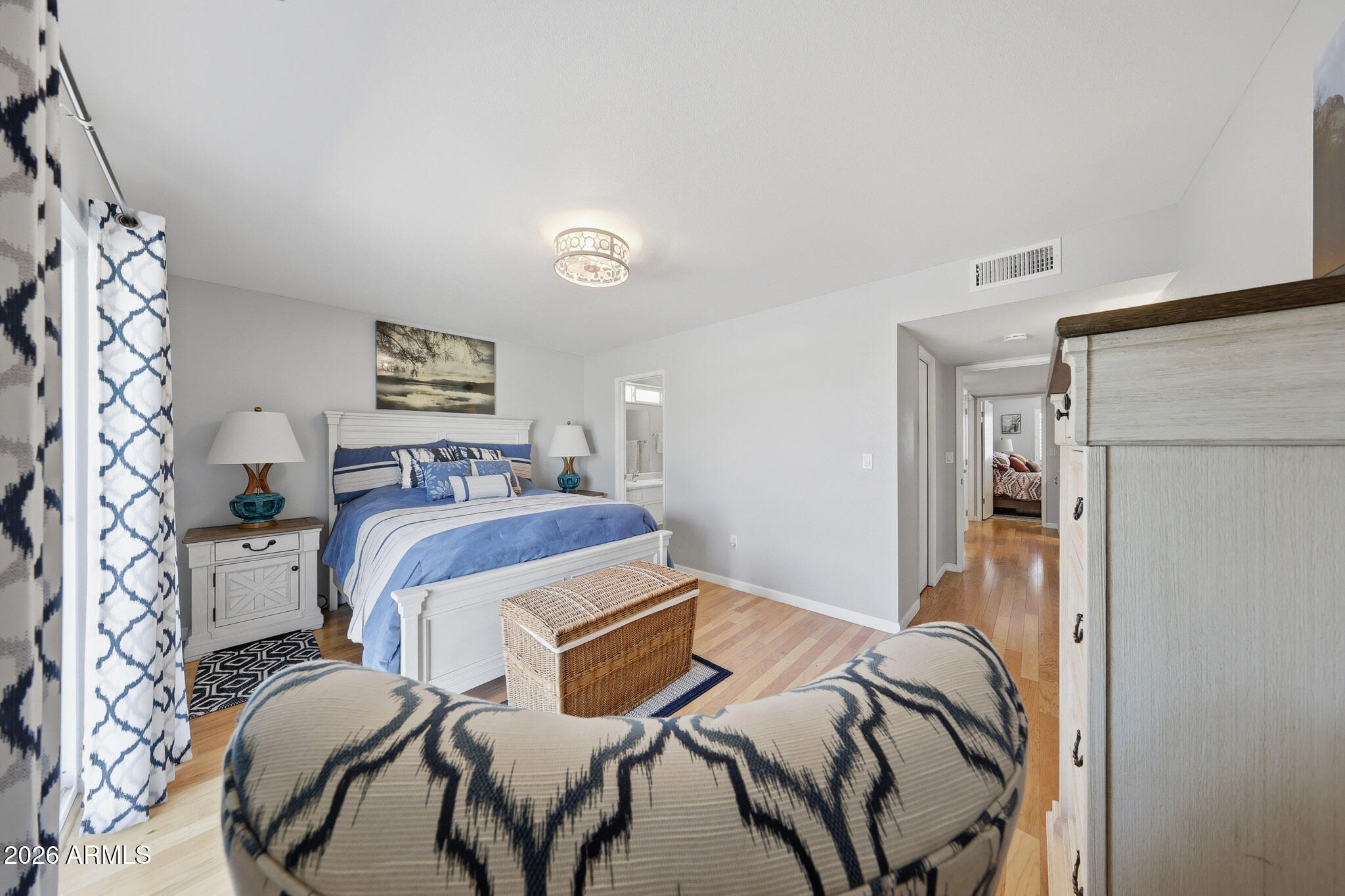 10402 W WININGER Circle