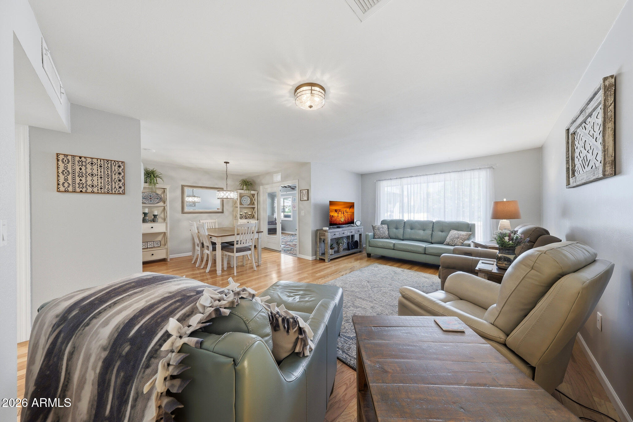 10402 W WININGER Circle