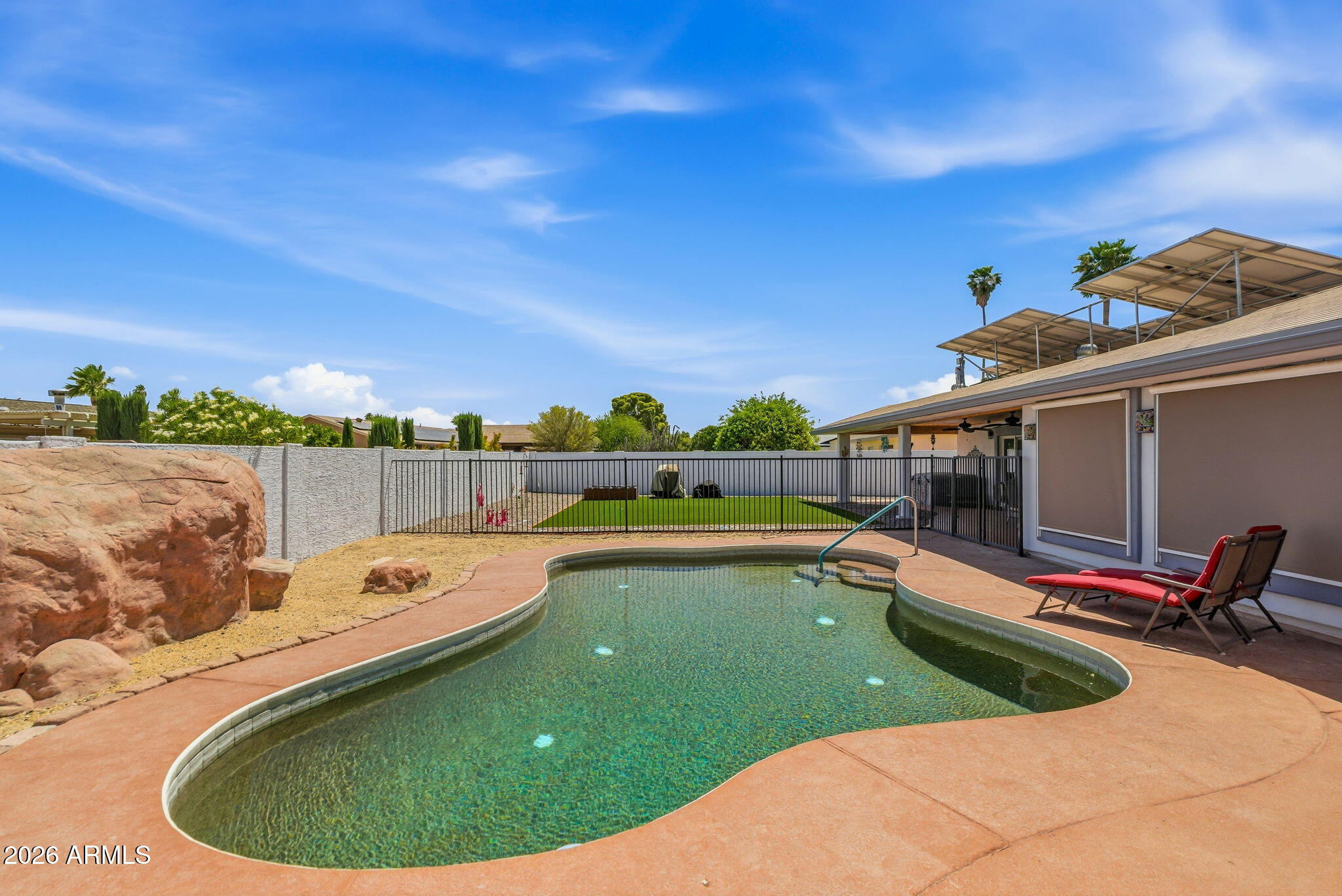 10818 W BROOKSIDE Drive