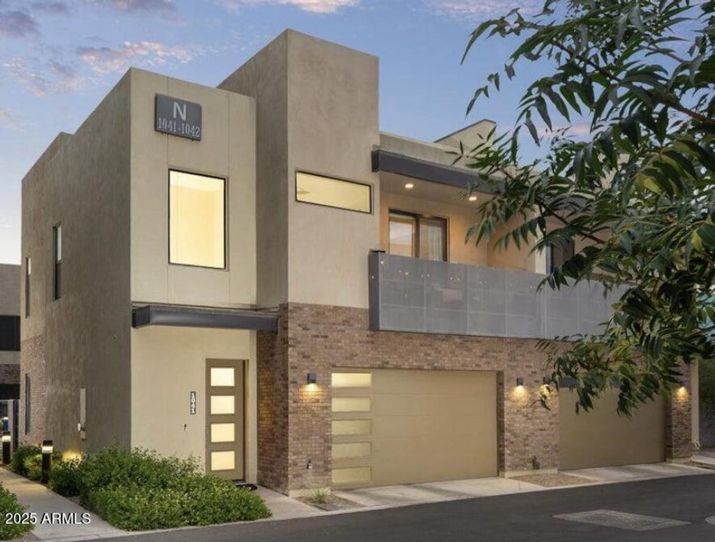 Photo of 901 S Smith Road #1065, Tempe, AZ 85281 (MLS # 6956760)