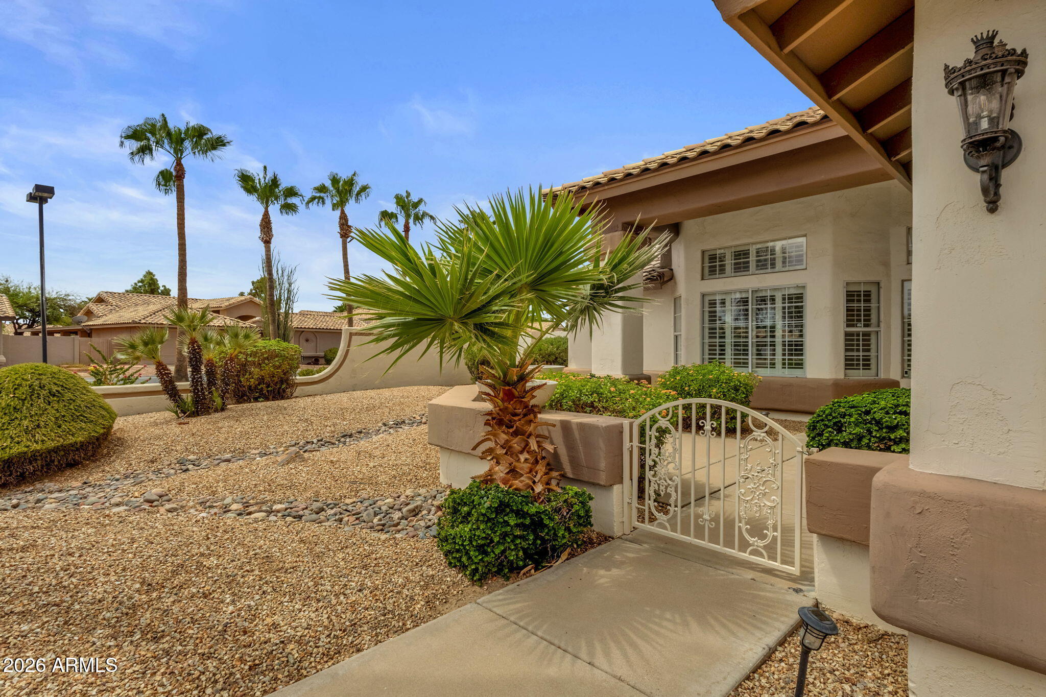 17696 N DESERT FLOWER Trail
