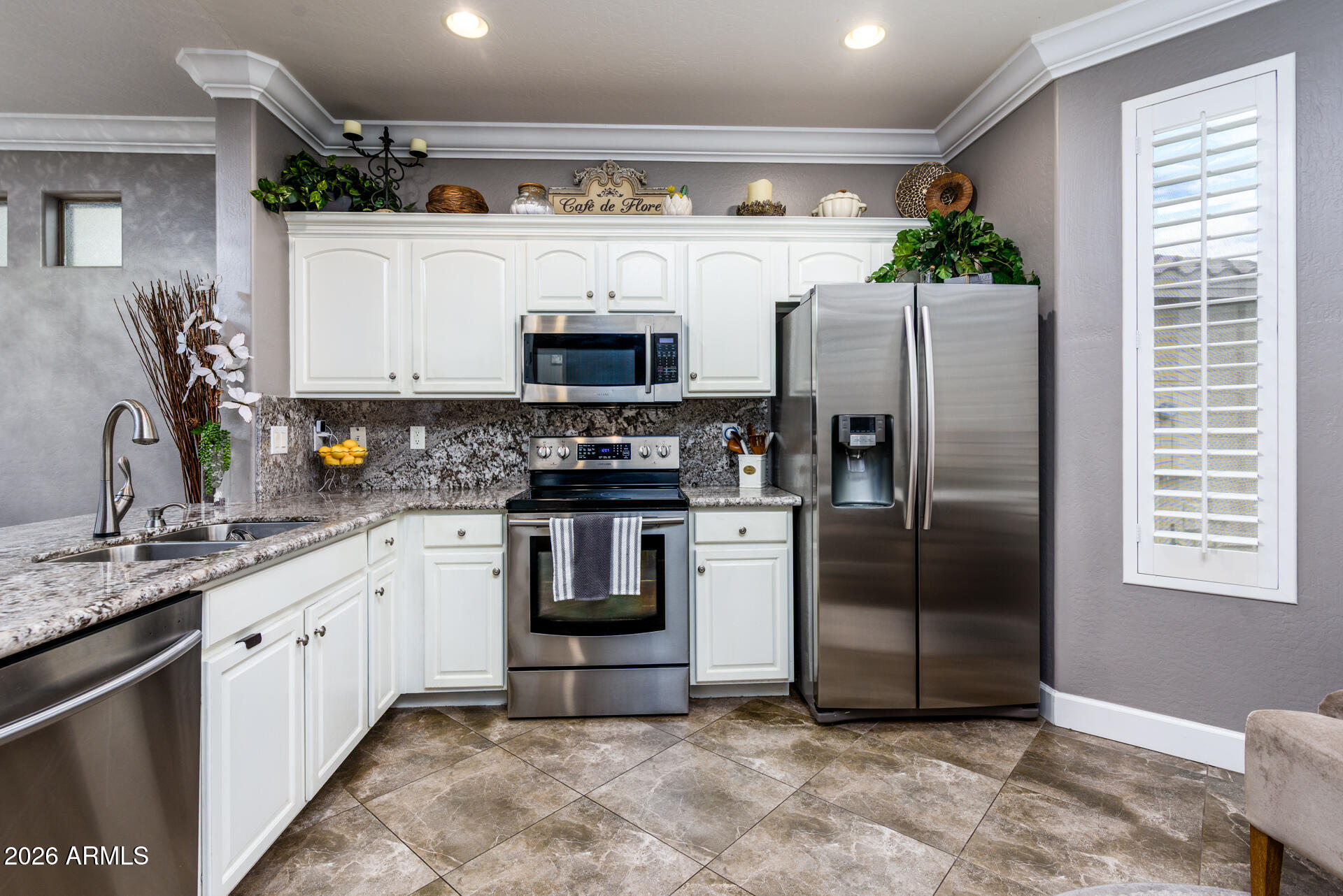 Properties 4 20643 N LEMON DROP Drive