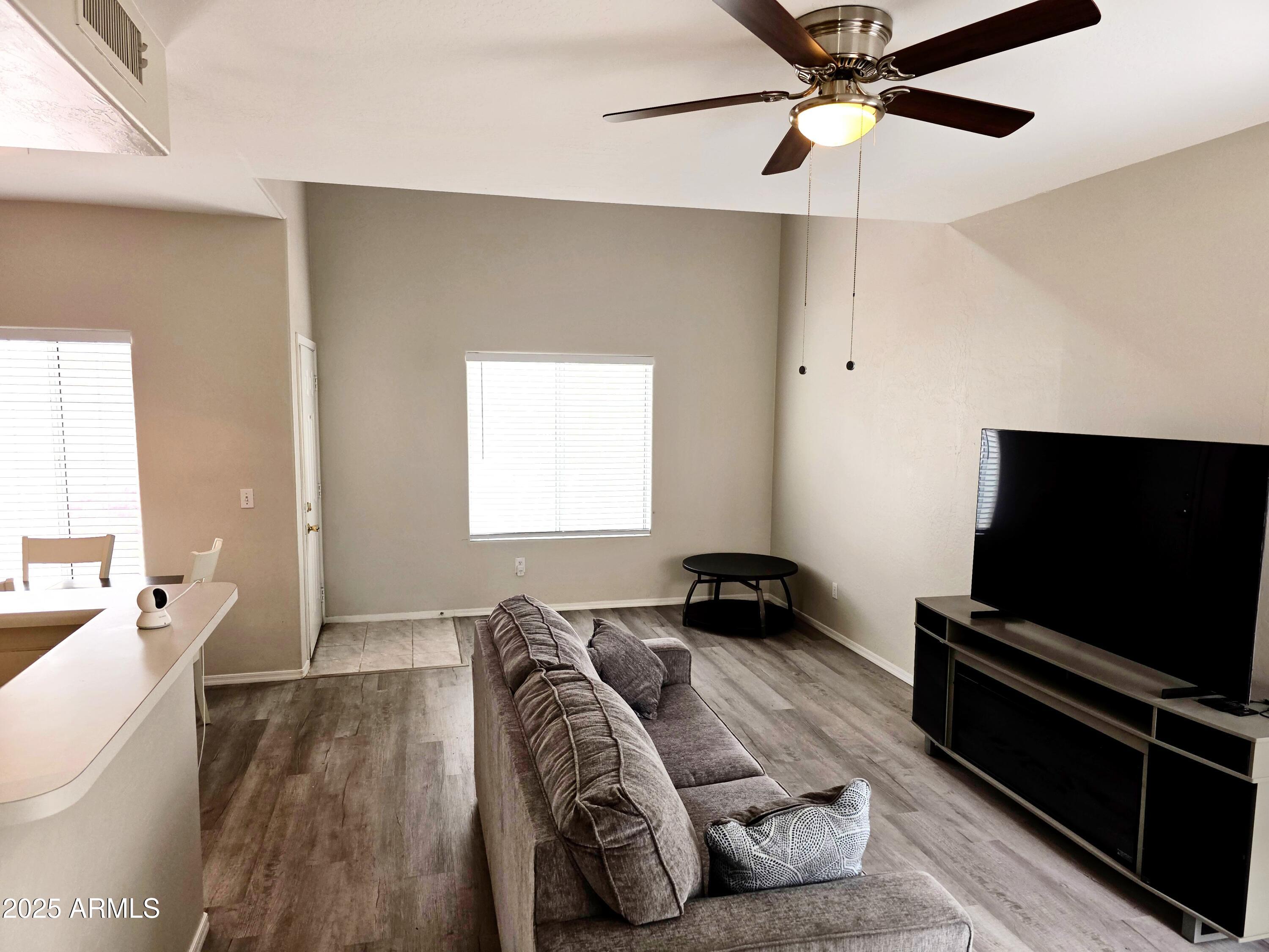 1020 W PISCES Drive
