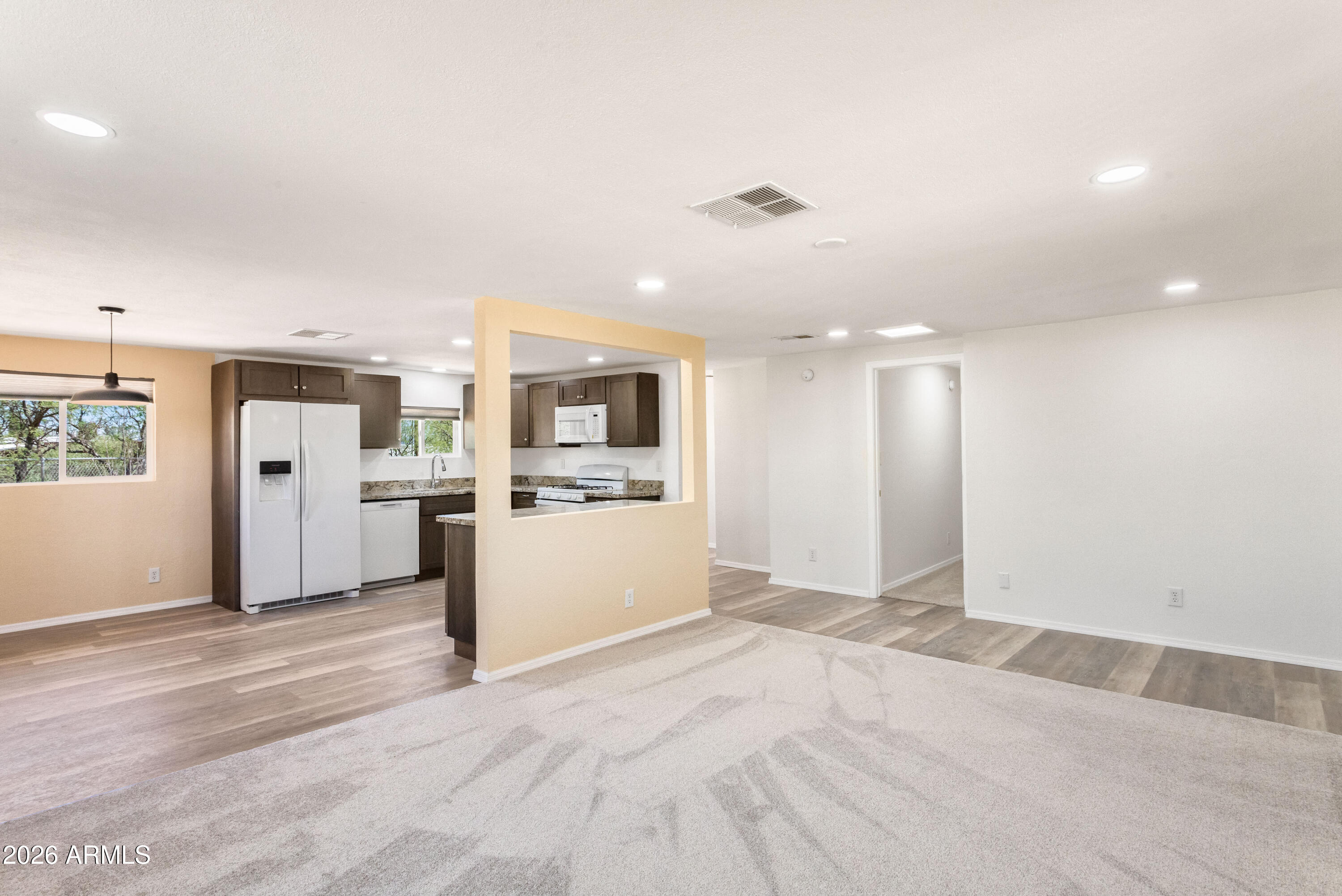 HODGINS ACRES - Residential