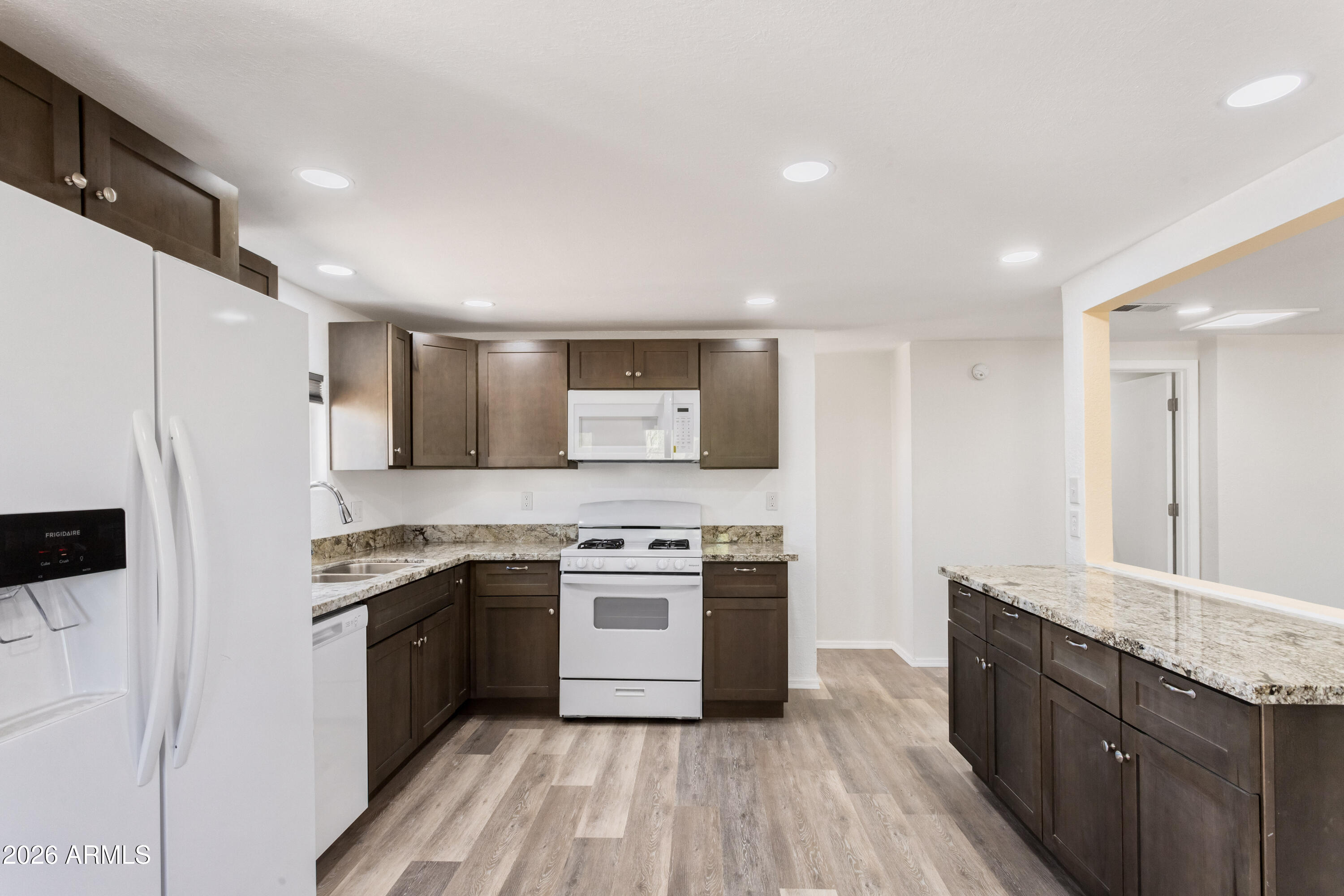 HODGINS ACRES - Residential