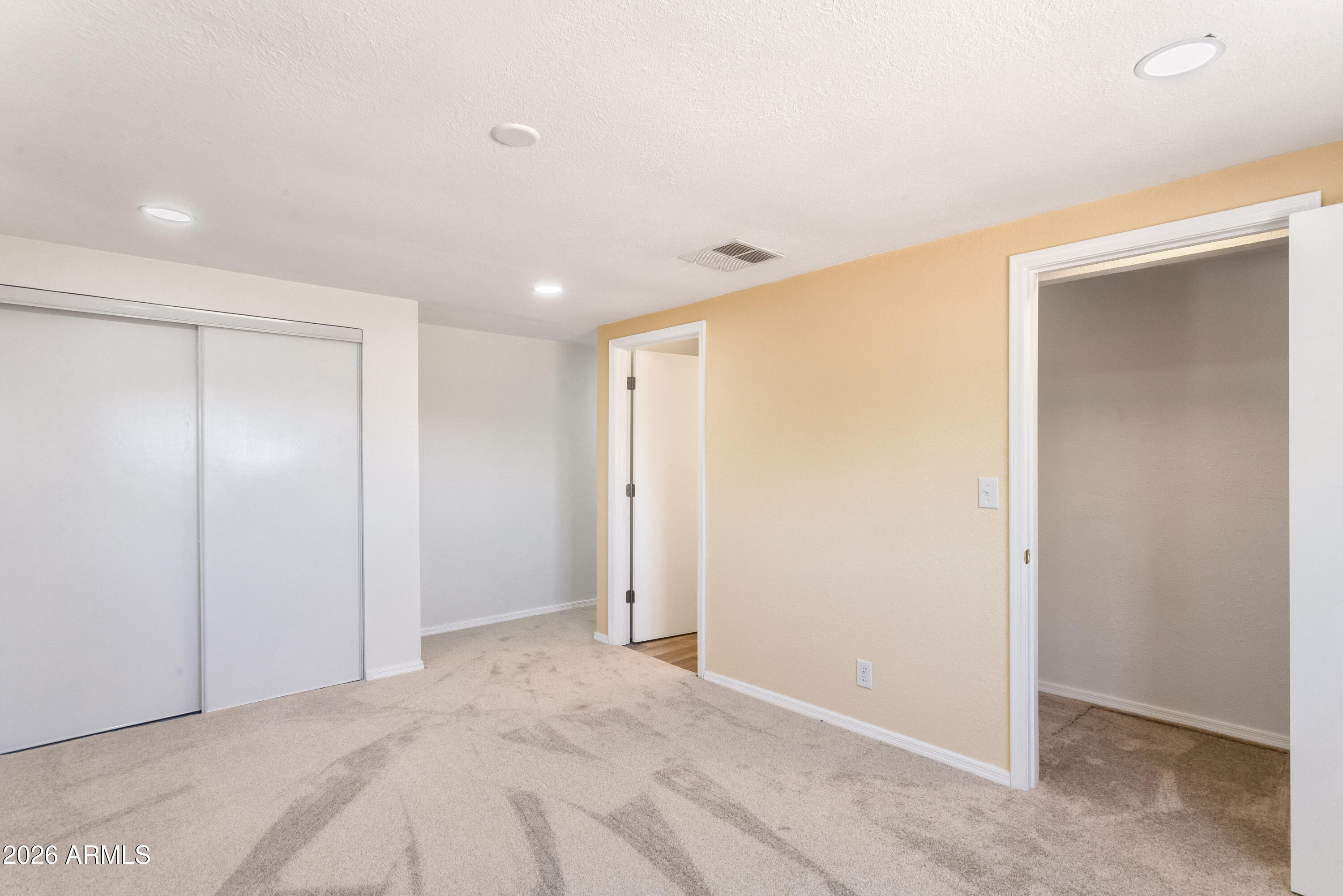 HODGINS ACRES - Residential