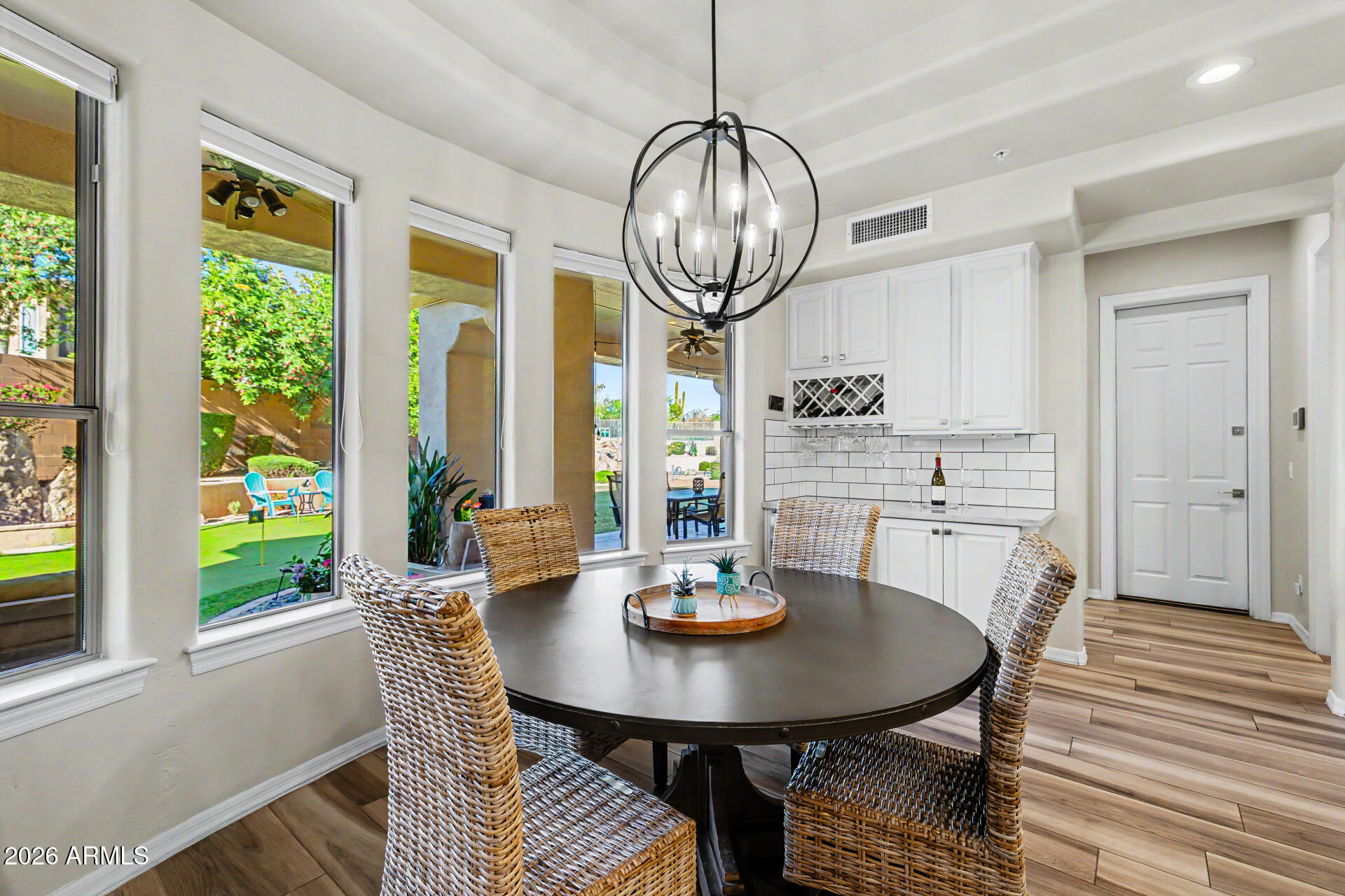 BELLA VISTA REPLAT - Residential