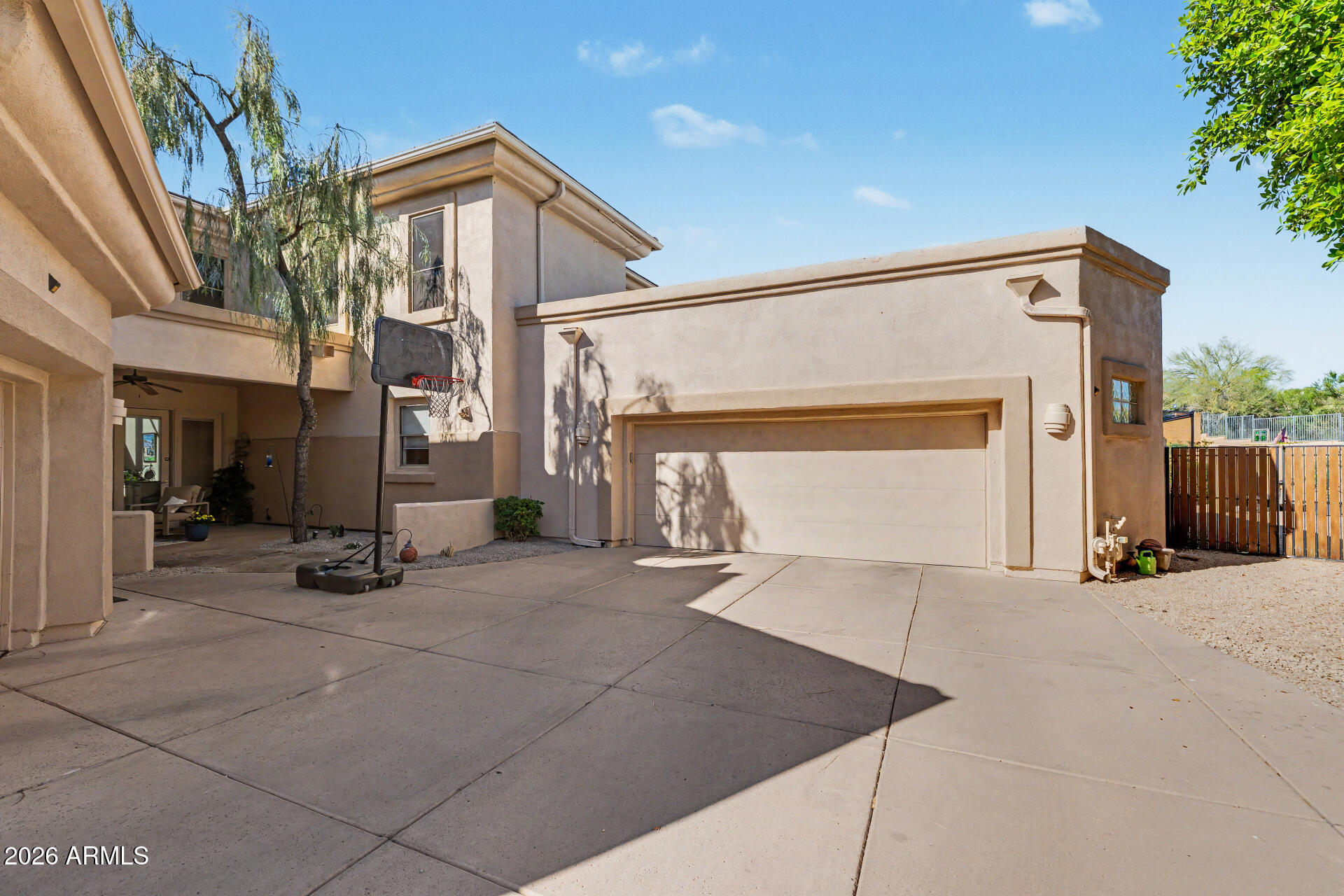 BELLA VISTA REPLAT - Residential