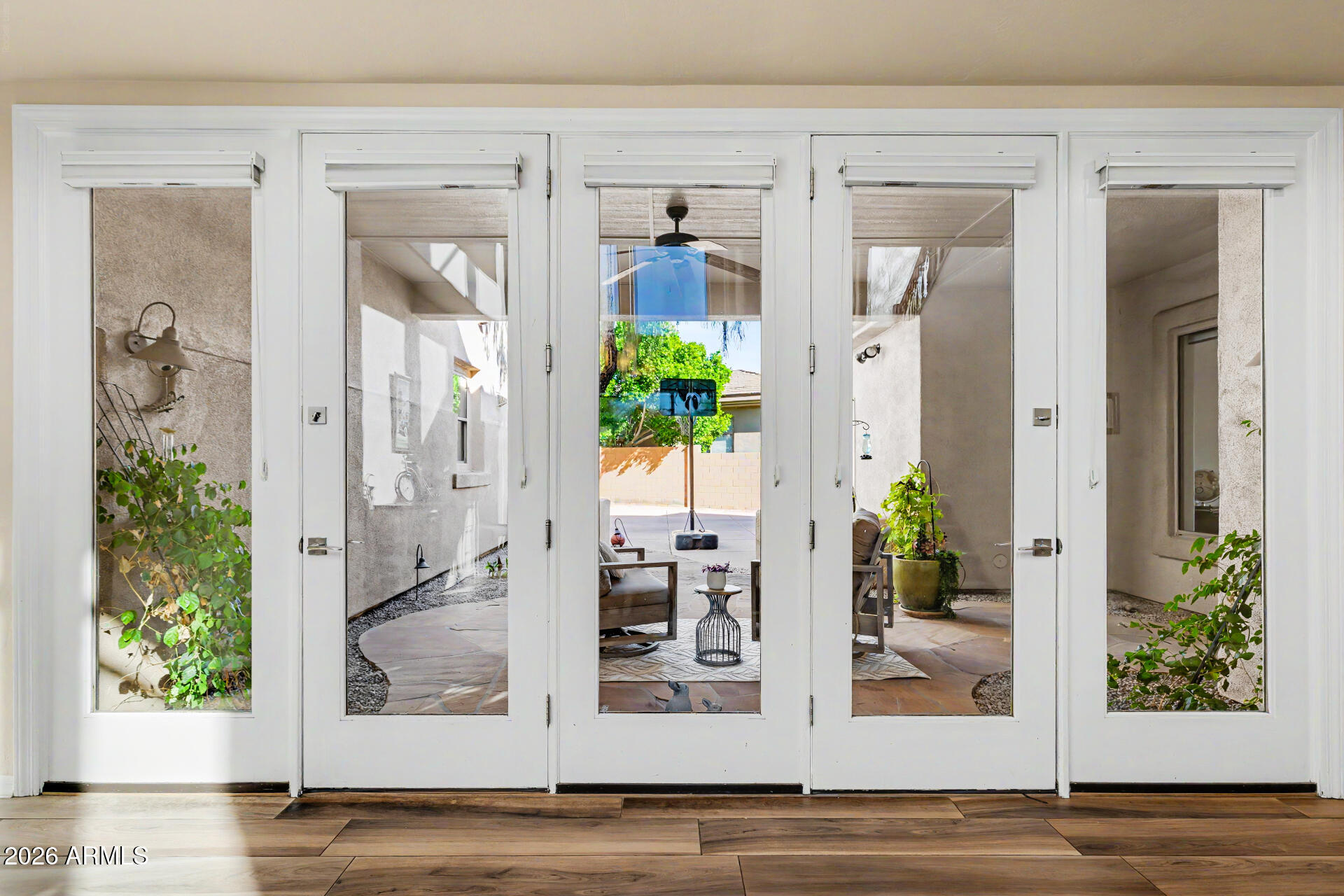 BELLA VISTA REPLAT - Residential