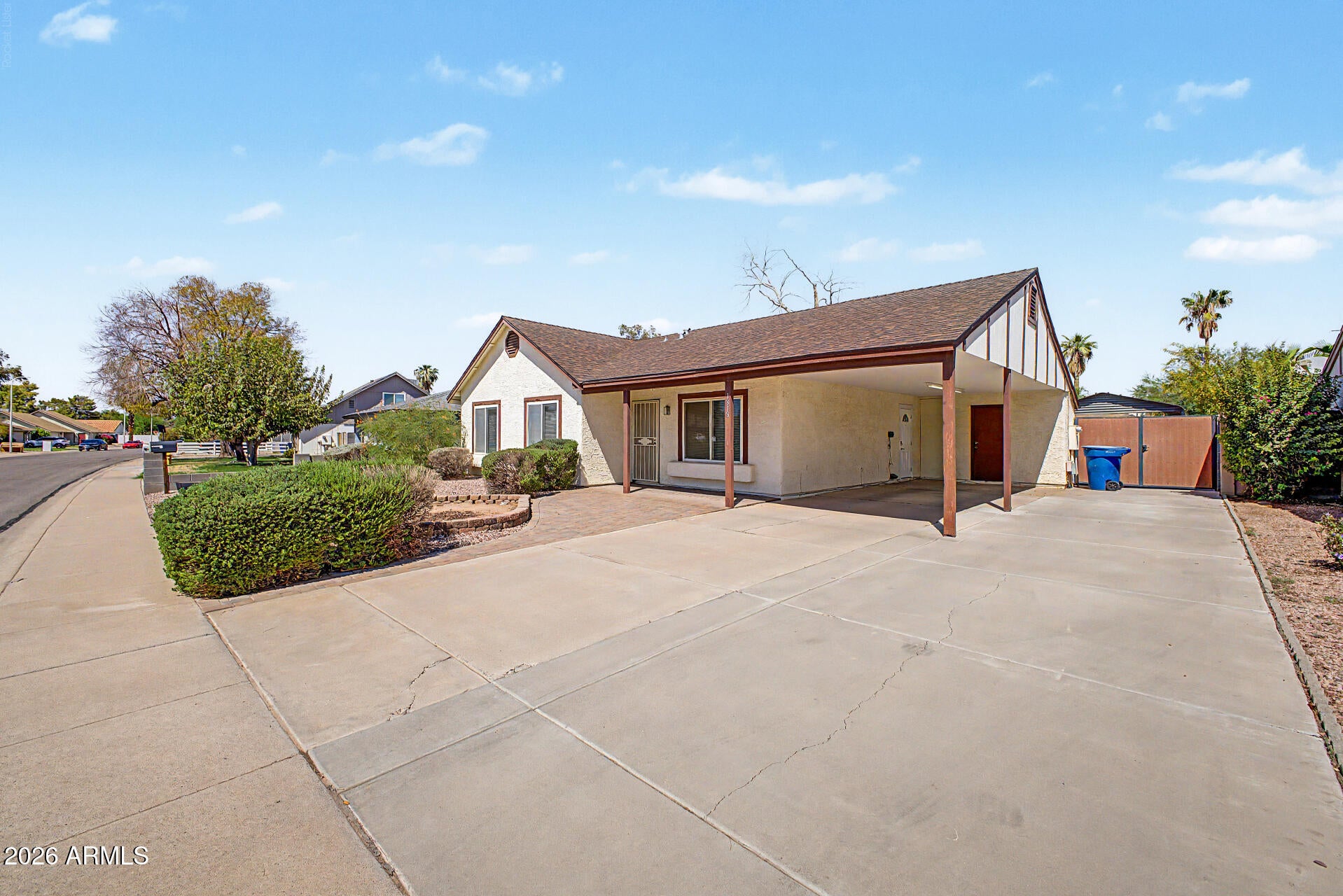 1818 W MISSION Drive