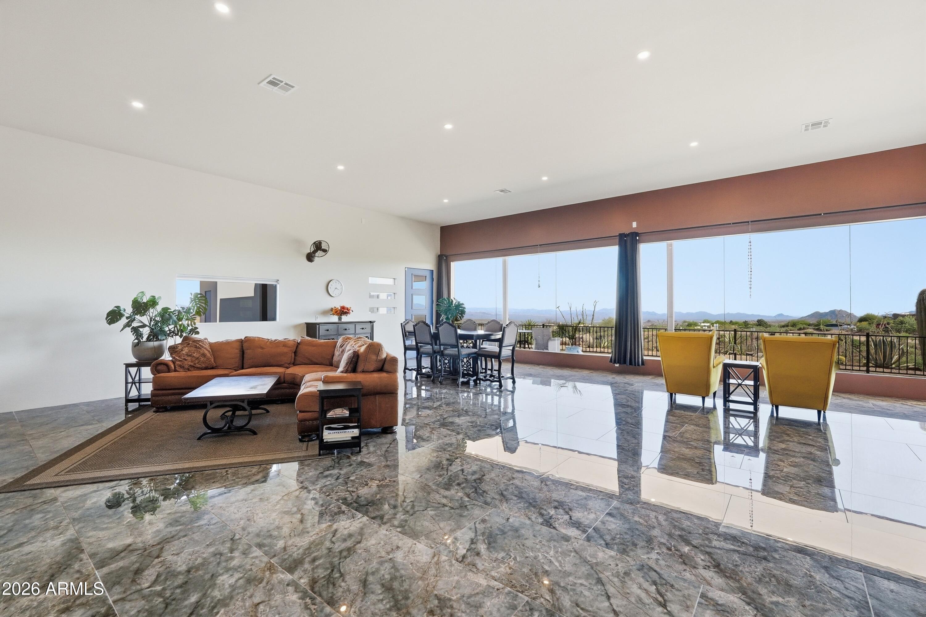 TONTO HILLS - Residential