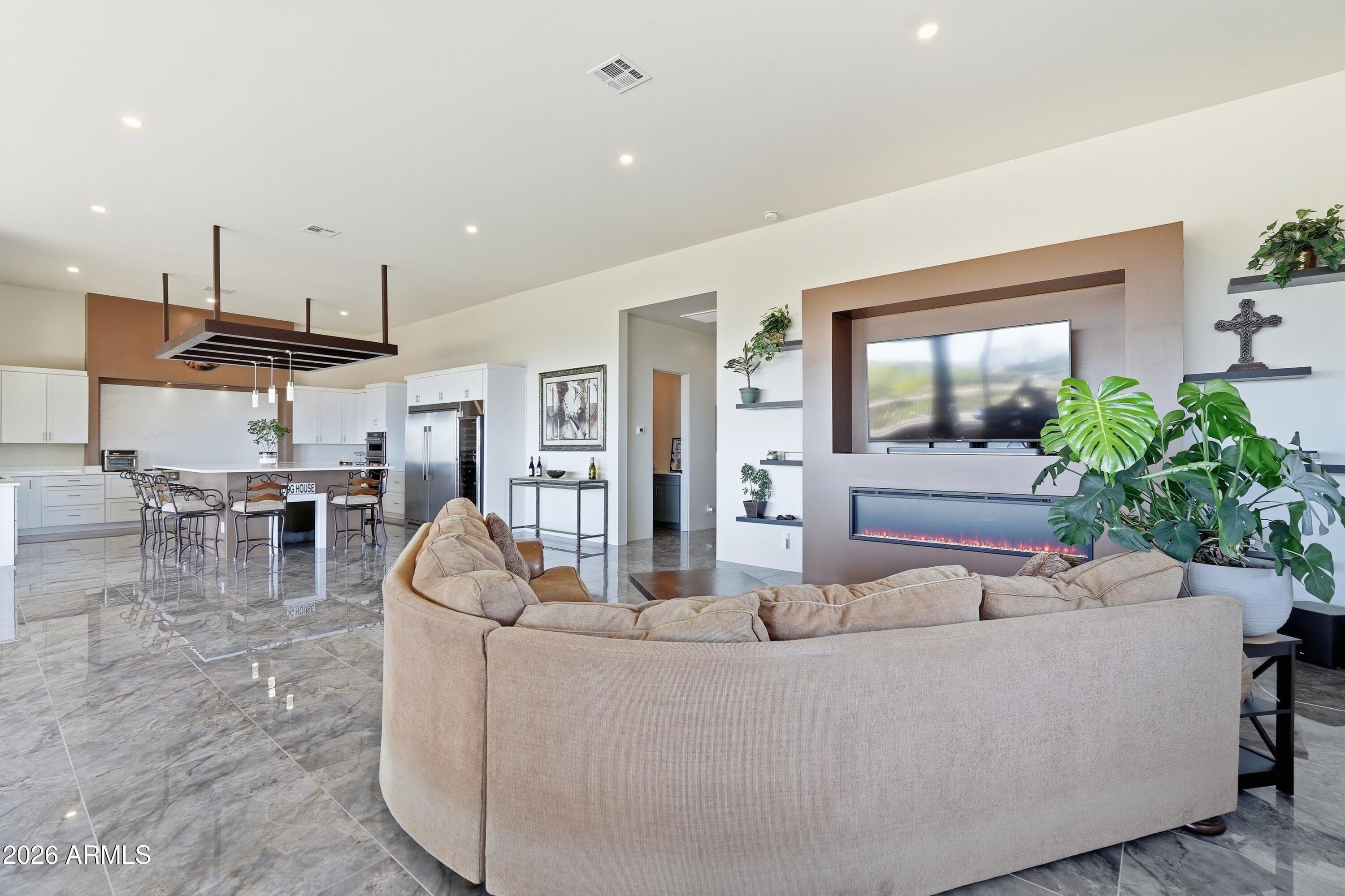TONTO HILLS - Residential