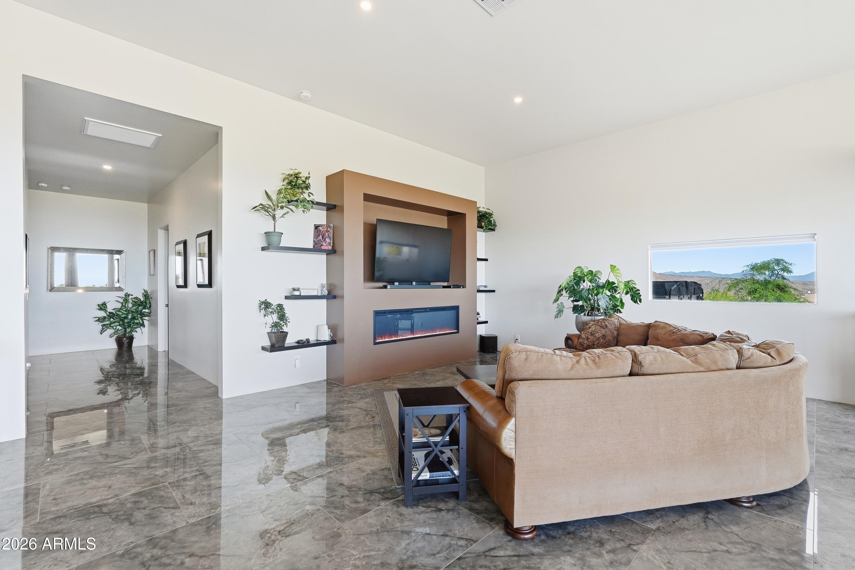 TONTO HILLS - Residential